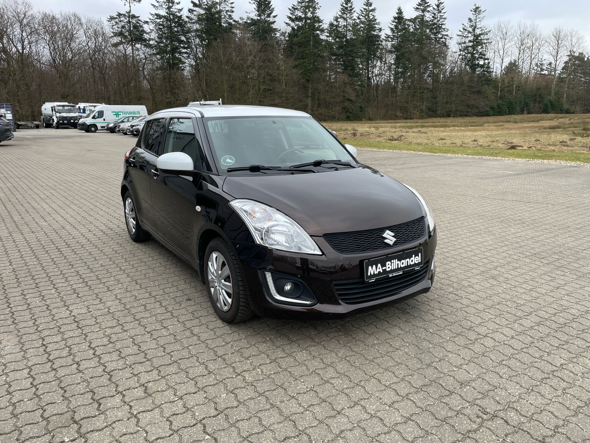 Billede af Suzuki Swift 1,2 Dualjet 16V Exclusive 90HK 5d