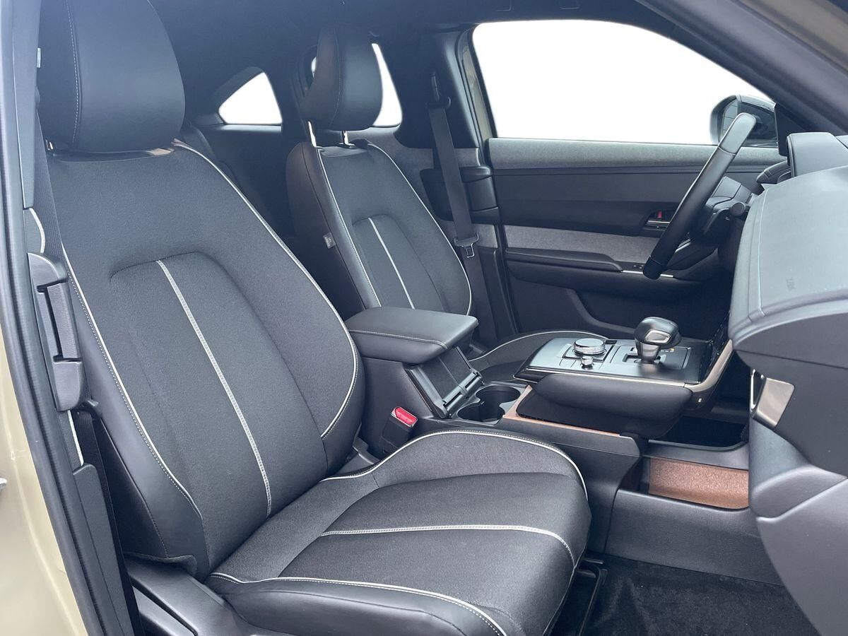 Billede af Mazda MX-30 0,8 e-Skyactiv R-EV  Plugin-hybrid Makoto 170HK 5d Trinl. Gear