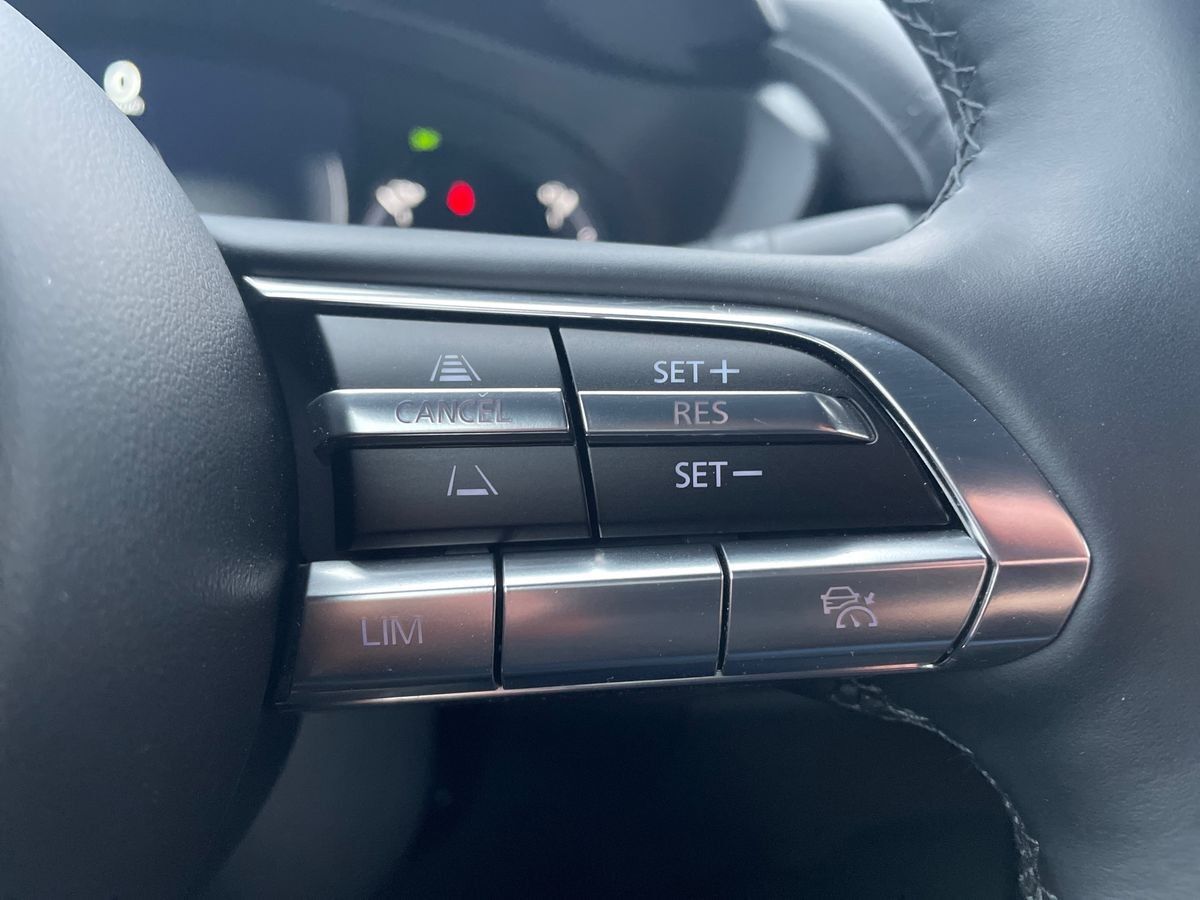 Billede af Mazda MX-30 0,8 e-Skyactiv R-EV  Plugin-hybrid Makoto 170HK 5d Trinl. Gear