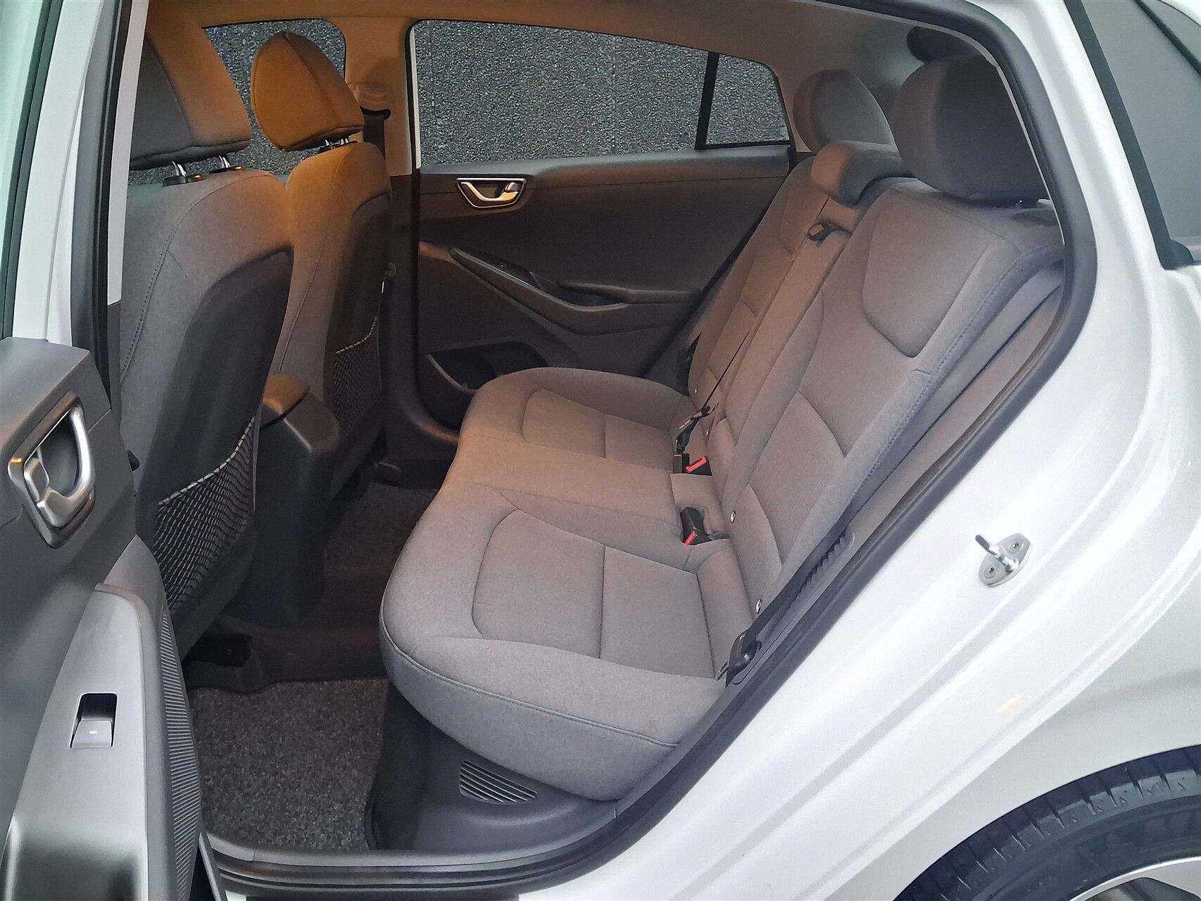 Billede af Hyundai Ioniq 1,6 GDI  Plugin-hybrid Trend plug-in 141HK 5d 6g Aut.