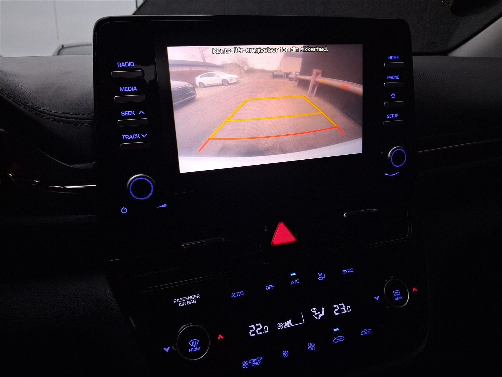 Billede af Hyundai Ioniq 1,6 GDI  Plugin-hybrid Trend plug-in 141HK 5d 6g Aut.