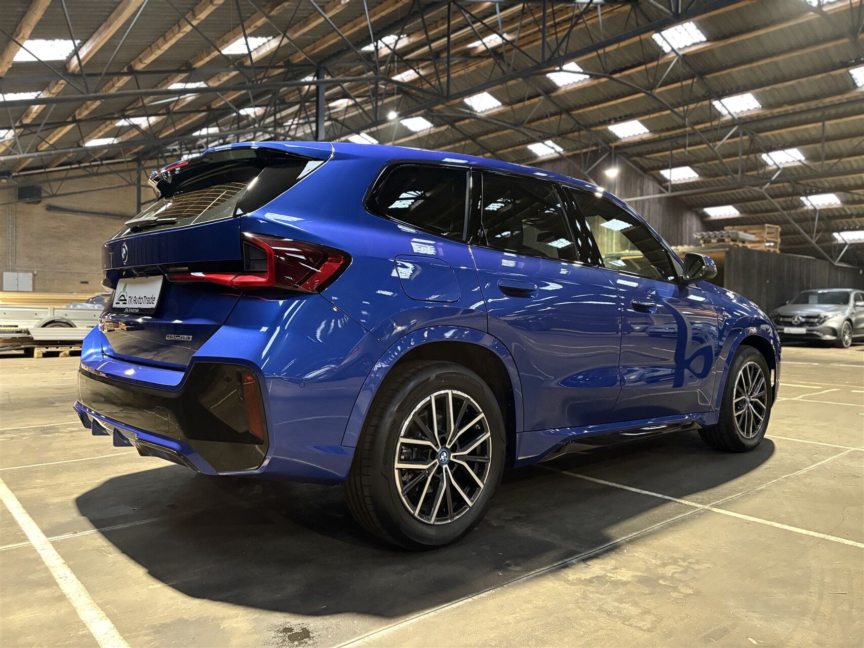 Billede af BMW iX1 eDrive20 EL M-Sport 204HK 5d Aut.