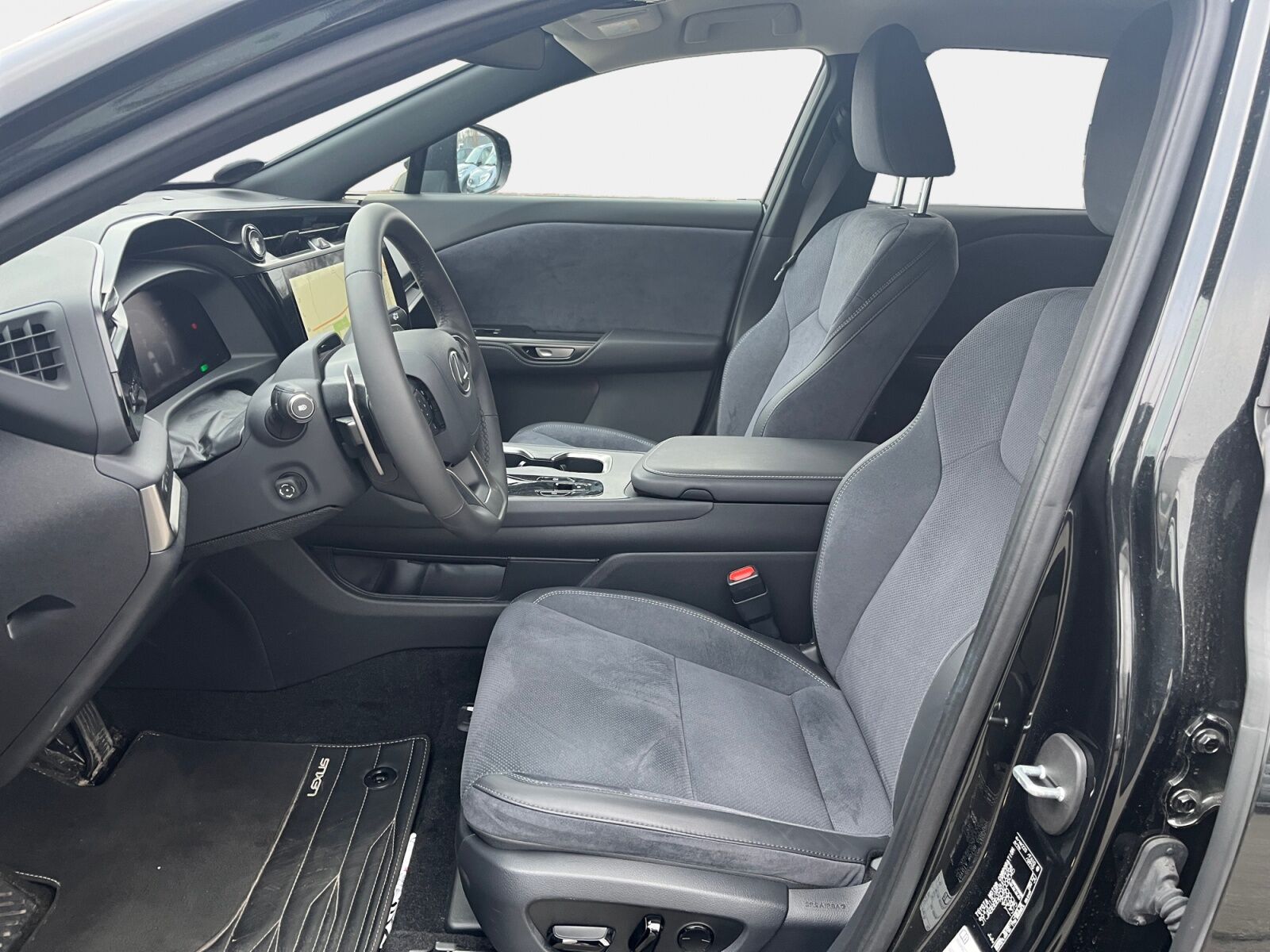 Billede af Lexus RZ 300e EL Luxury 204HK 4d Aut.