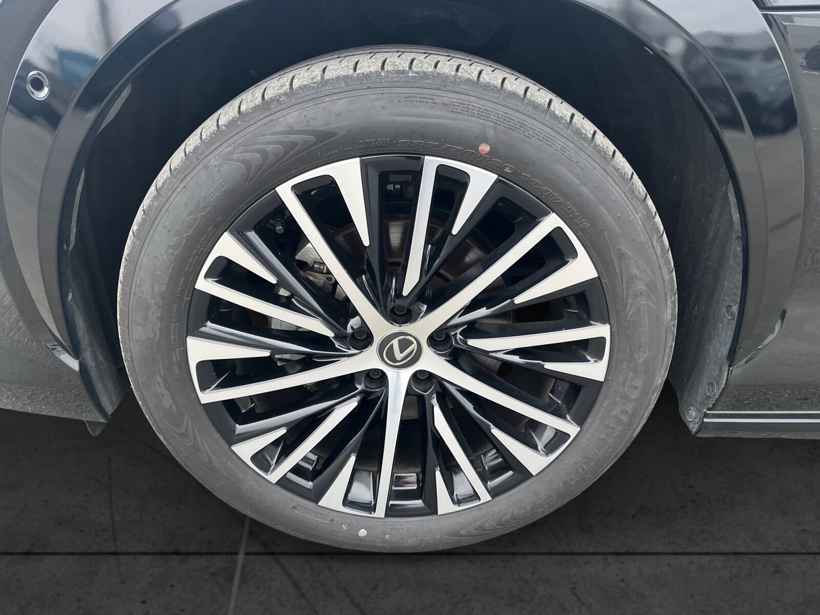 Billede af Lexus RZ 300e EL Luxury 204HK 4d Aut.