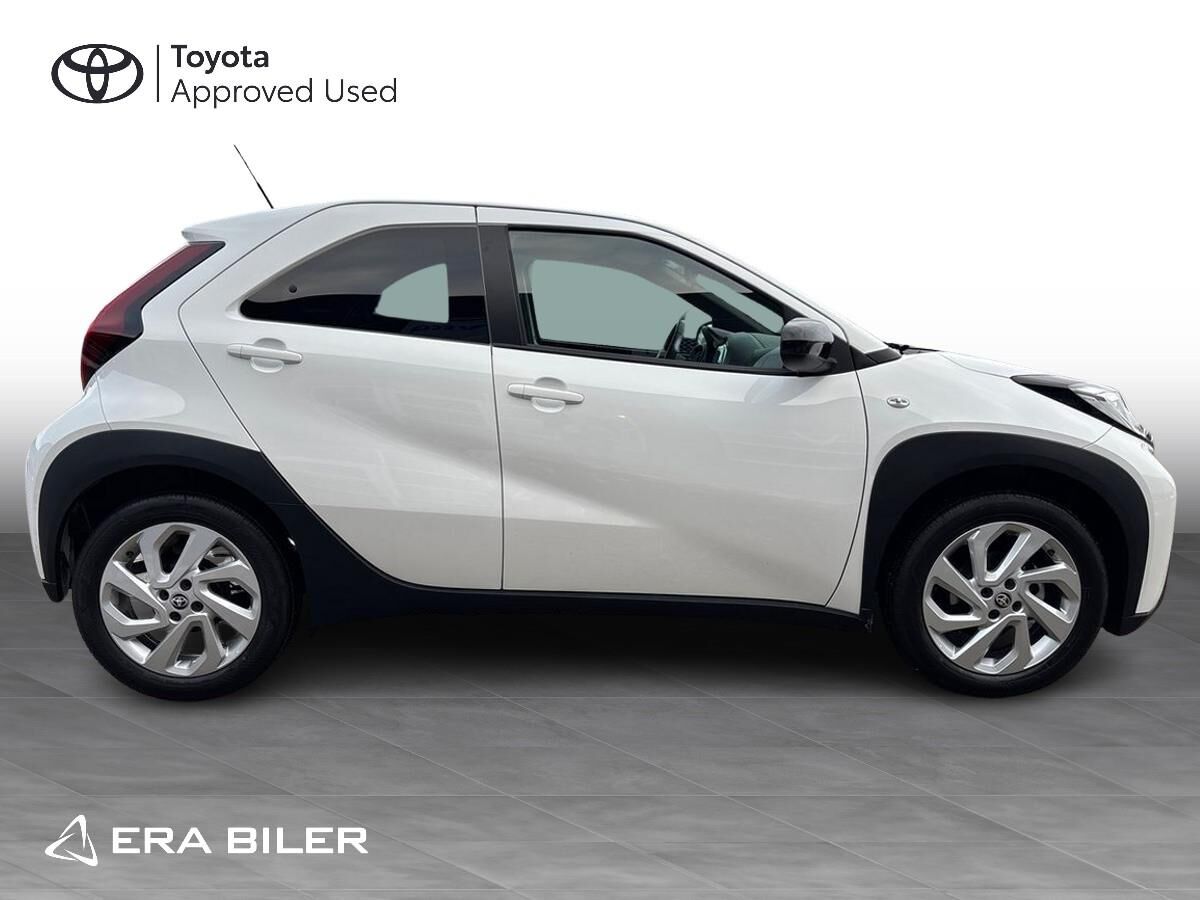 Billede af Toyota Aygo X 1,0 VVT-I Active 72HK 5d