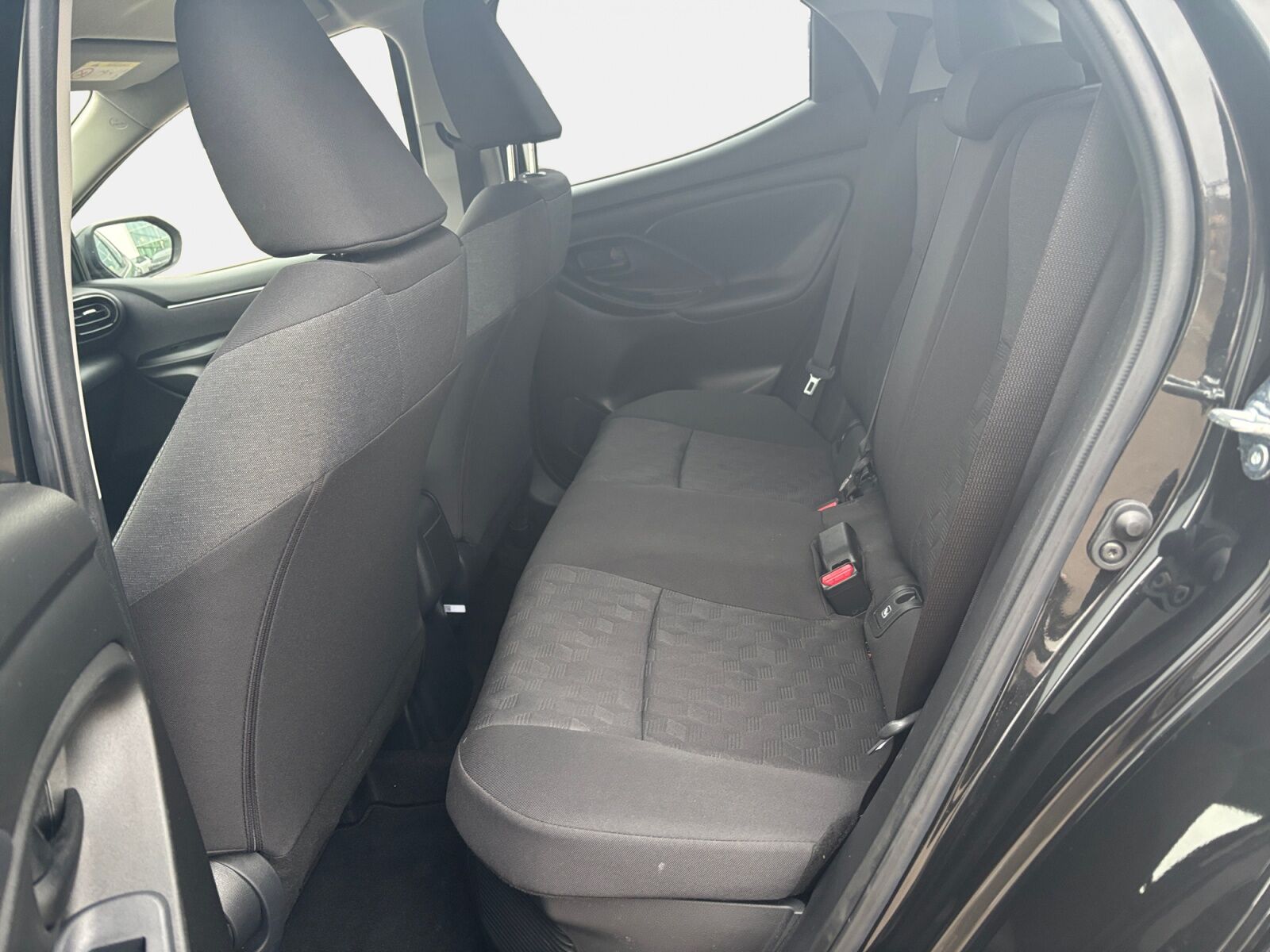 Billede af Toyota Yaris 1,5 Hybrid Style Comfort 116HK 5d Trinl. Gear