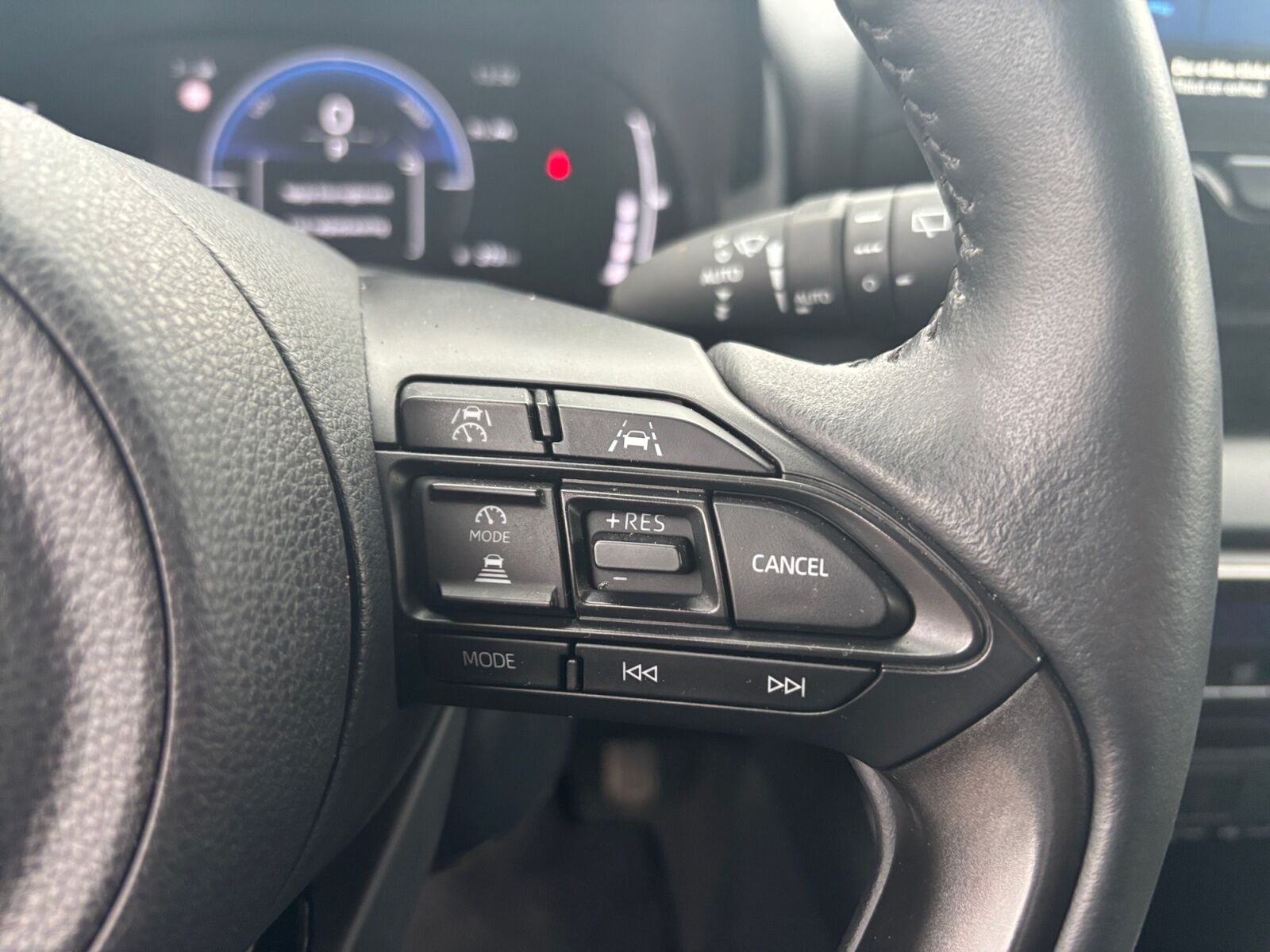 Billede af Toyota Yaris 1,5 Hybrid Style Comfort 116HK 5d Trinl. Gear