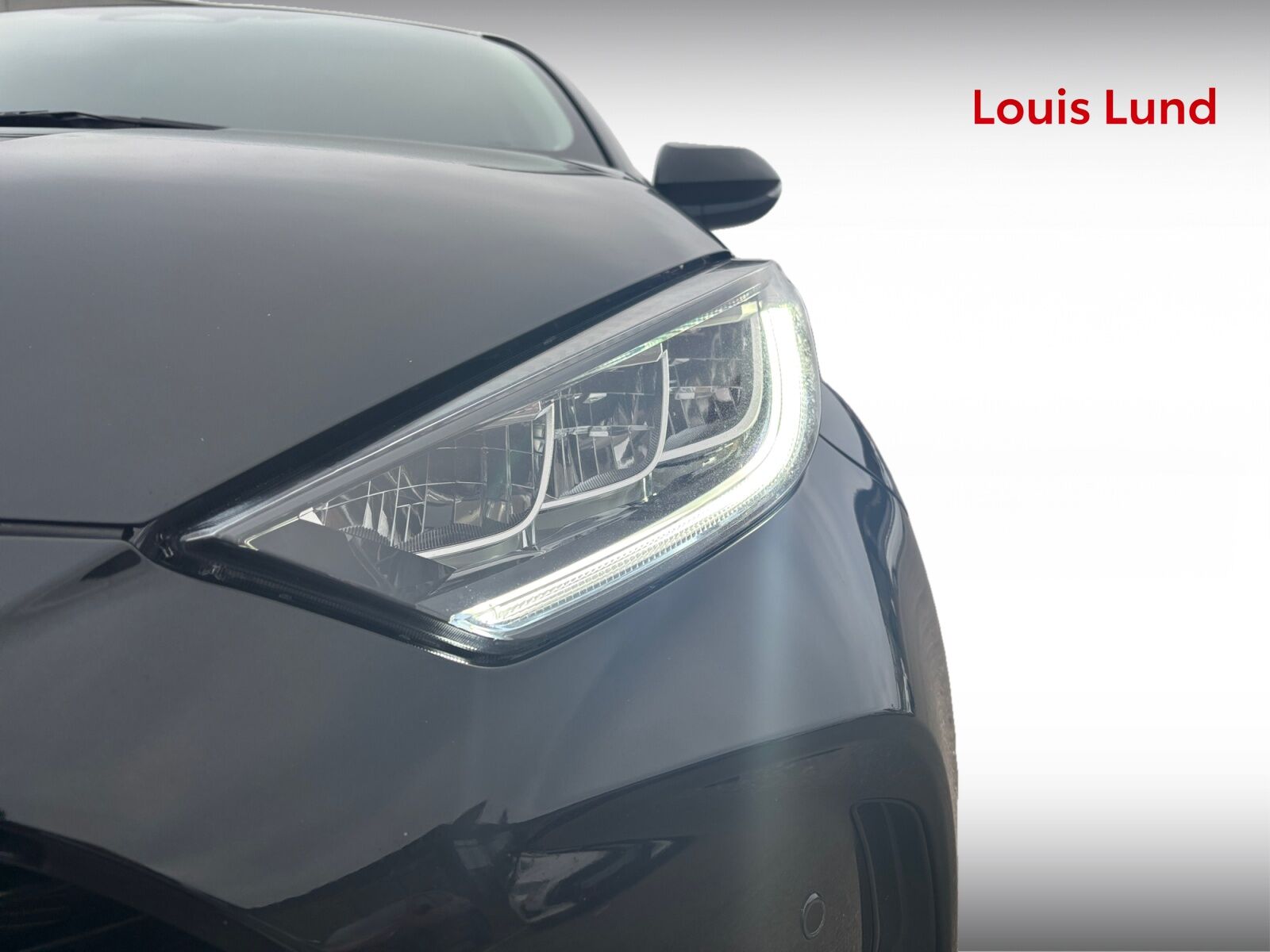 Billede af Toyota Yaris 1,5 Hybrid Style Comfort 116HK 5d Trinl. Gear