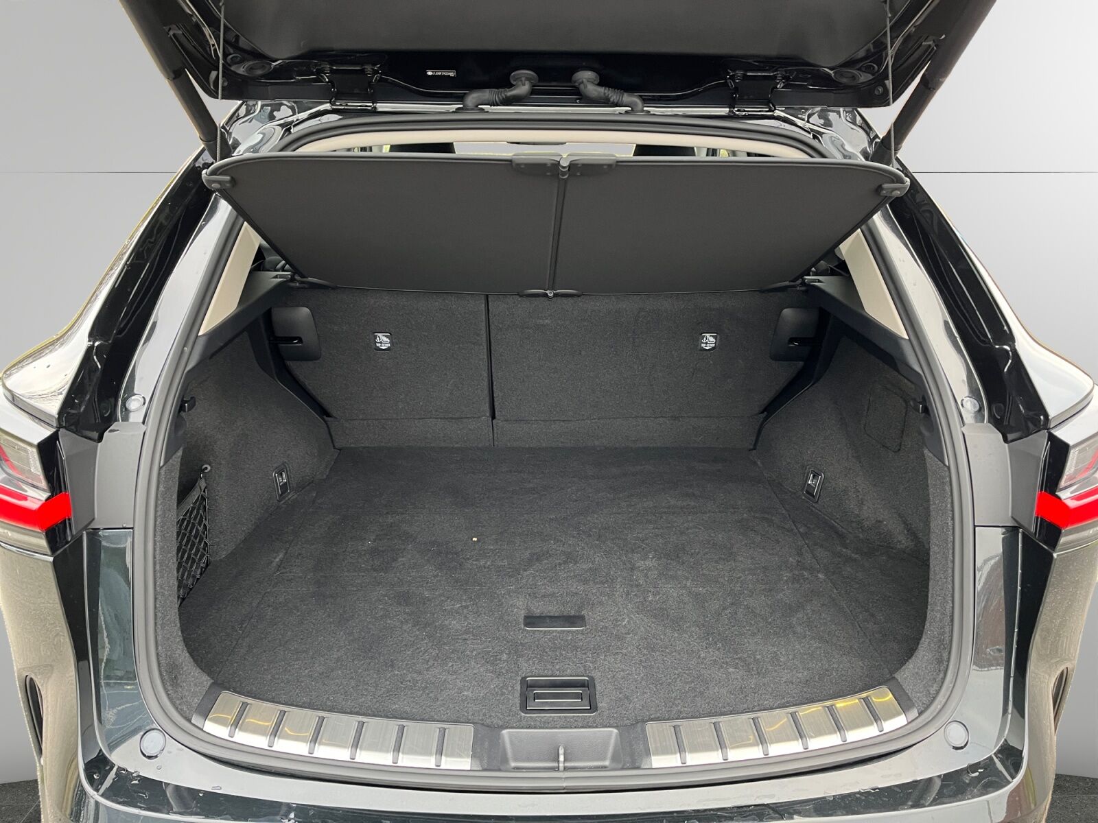 Billede af Lexus NX 450h+ 2,5 Plugin-hybrid Business Plus 4WD 309HK 5d Trinl. Gear