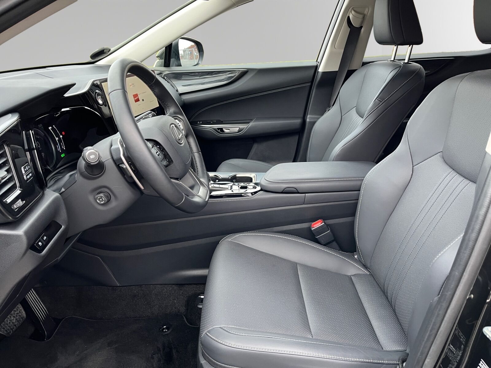 Billede af Lexus NX 450h+ 2,5 Plugin-hybrid Business Plus 4WD 309HK 5d Trinl. Gear