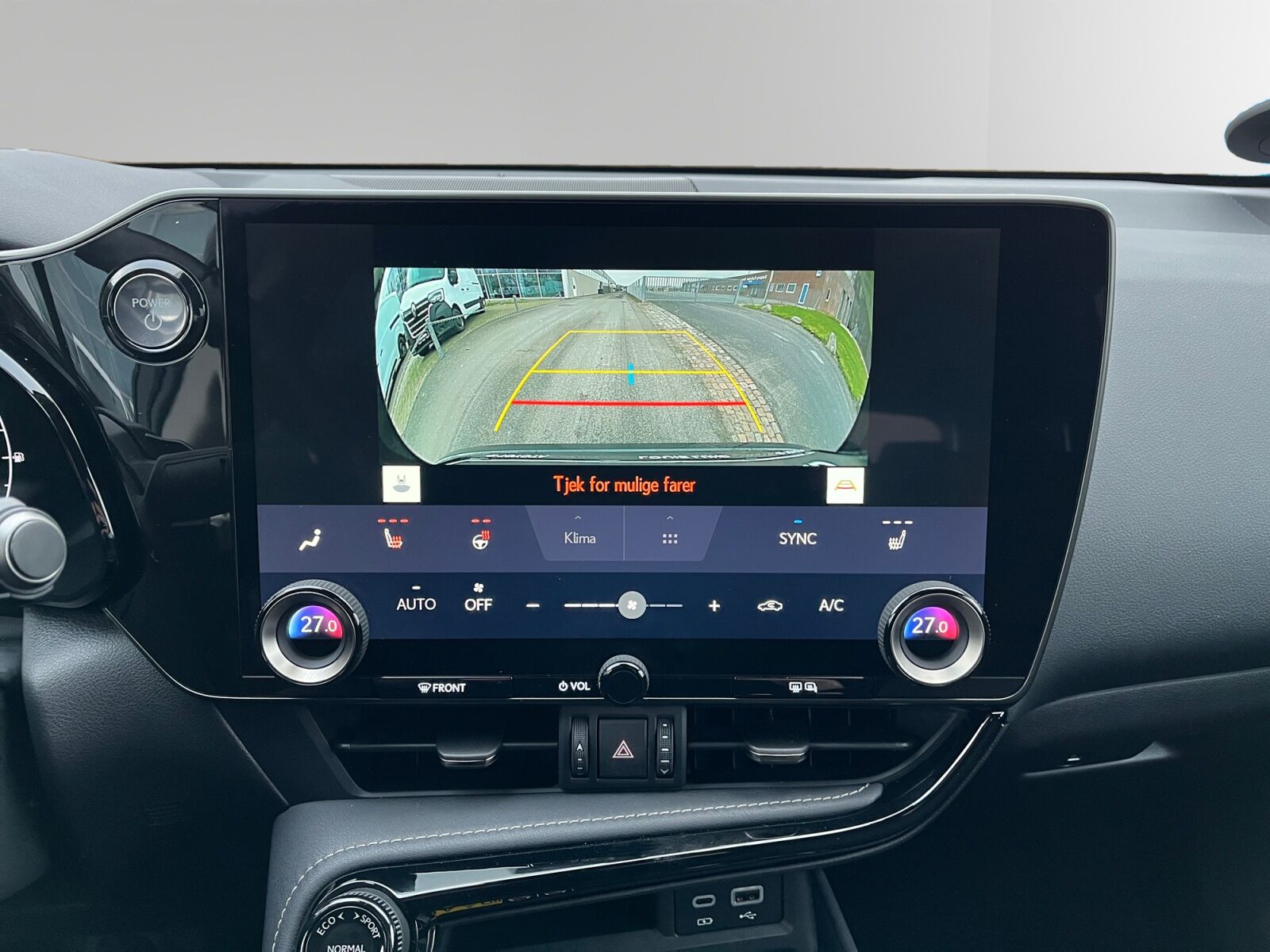 Billede af Lexus NX 450h+ 2,5 Plugin-hybrid Business Plus 4WD 309HK 5d Trinl. Gear