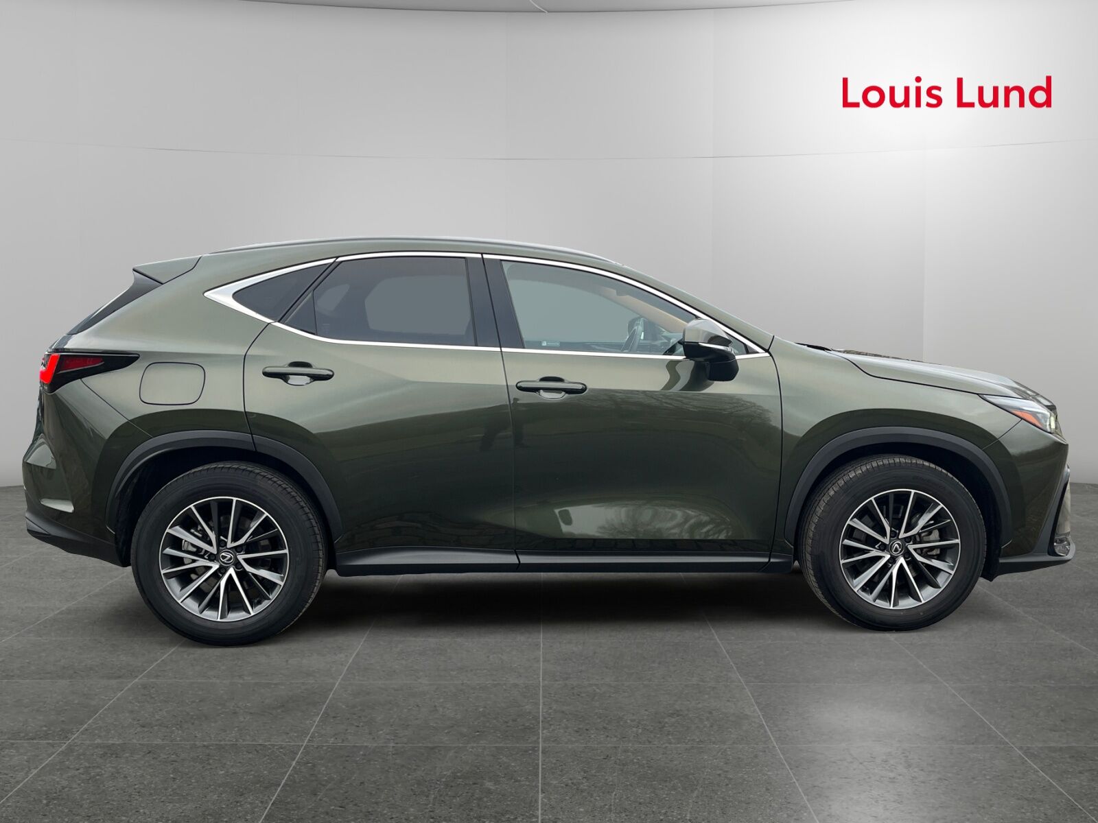 Billede af Lexus NX 450h+ 2,5 Plugin-hybrid Business Plus 4WD 309HK 5d Trinl. Gear