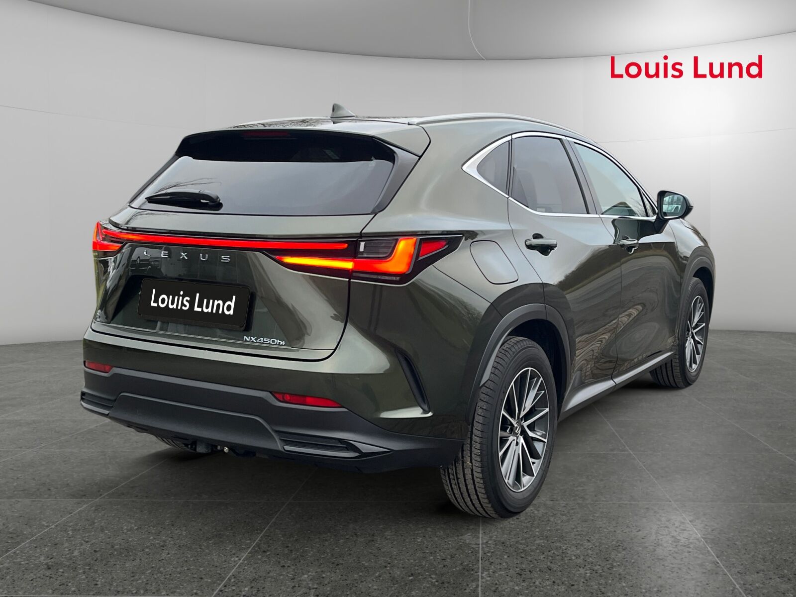 Billede af Lexus NX 450h+ 2,5 Plugin-hybrid Business Plus 4WD 309HK 5d Trinl. Gear