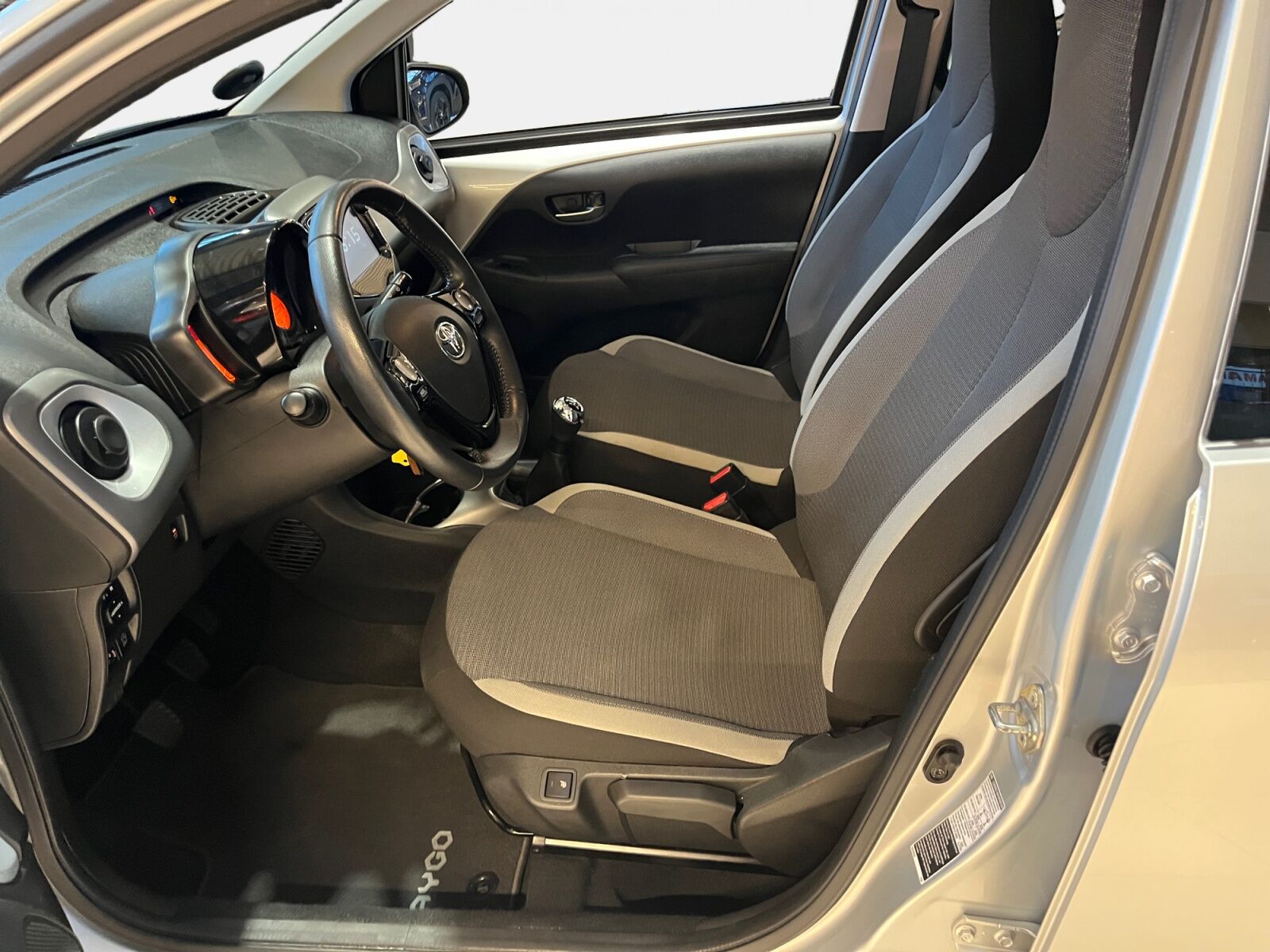 Billede af Toyota Aygo 1,0 VVT-I X-Press 72HK 5d