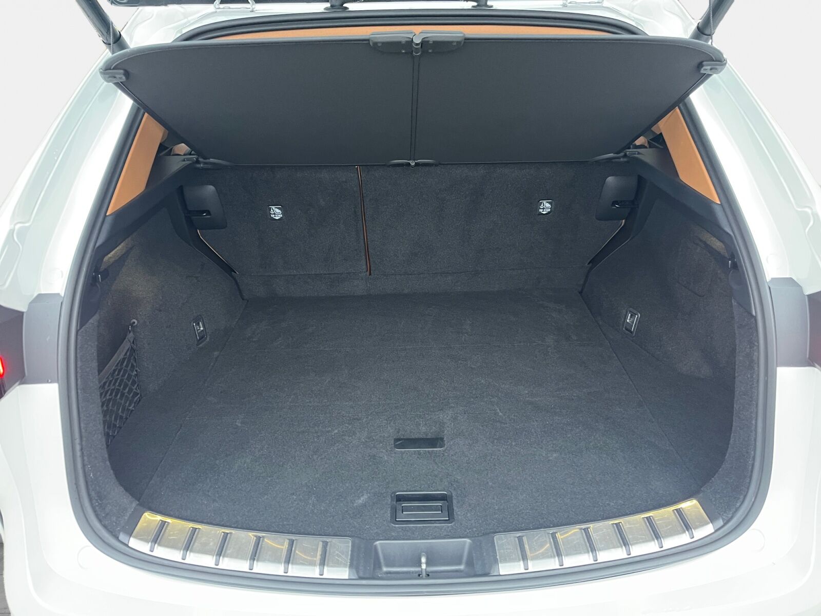 Billede af Lexus NX 450h+ 2,5 Plugin-hybrid Luxury 4WD 309HK 5d Trinl. Gear