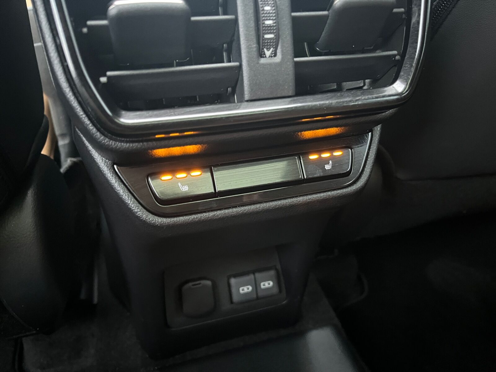 Billede af Lexus NX 450h+ 2,5 Plugin-hybrid Luxury 4WD 309HK 5d Trinl. Gear