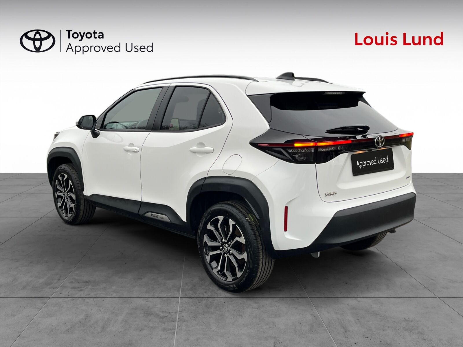 Billede af Toyota Yaris Cross 1,5 Hybrid Style Comfort 116HK 5d Trinl. Gear