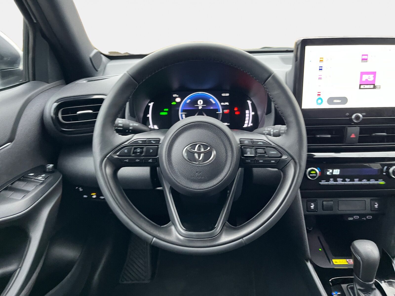 Billede af Toyota Yaris Cross 1,5 Hybrid Style Comfort 116HK 5d Trinl. Gear