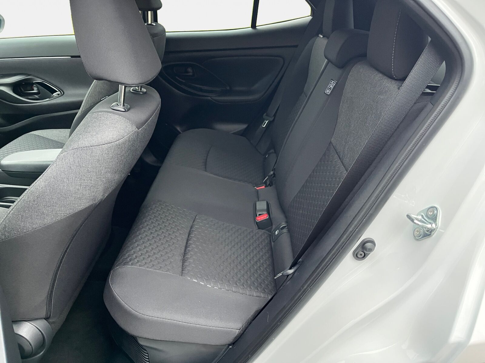 Billede af Toyota Yaris Cross 1,5 Hybrid Style Comfort 116HK 5d Trinl. Gear