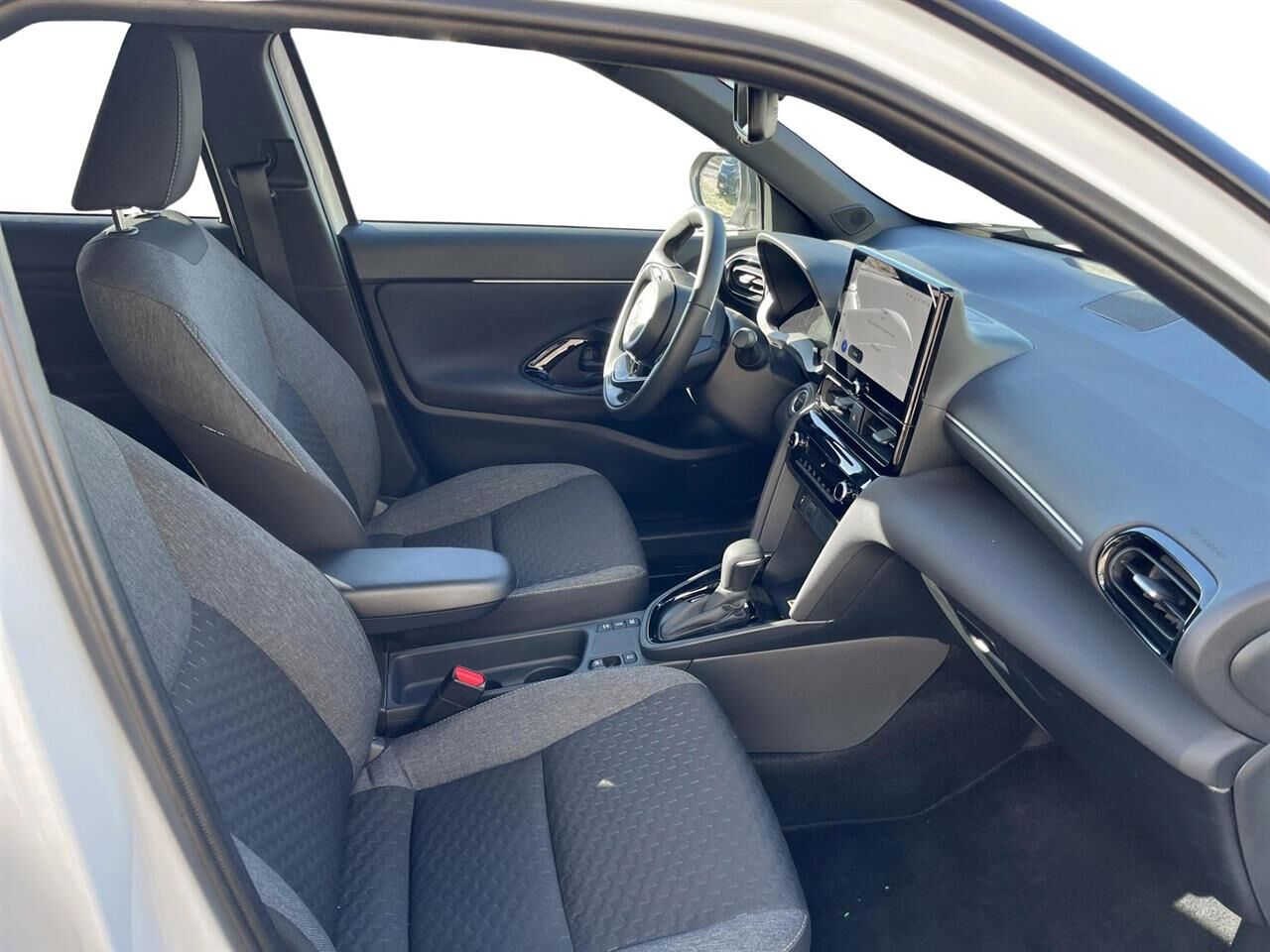 Billede af Toyota Yaris Cross 1.5 hybrid (116 hk) aut. gear Style Comfort