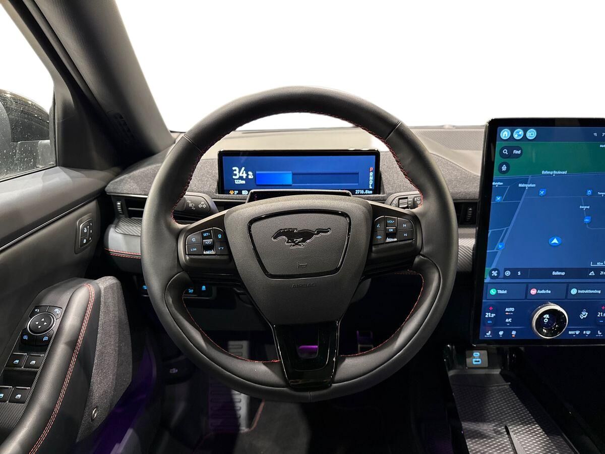 Billede af Ford Mustang Mach-E EL UR Premium AWD 351HK 5d Aut.