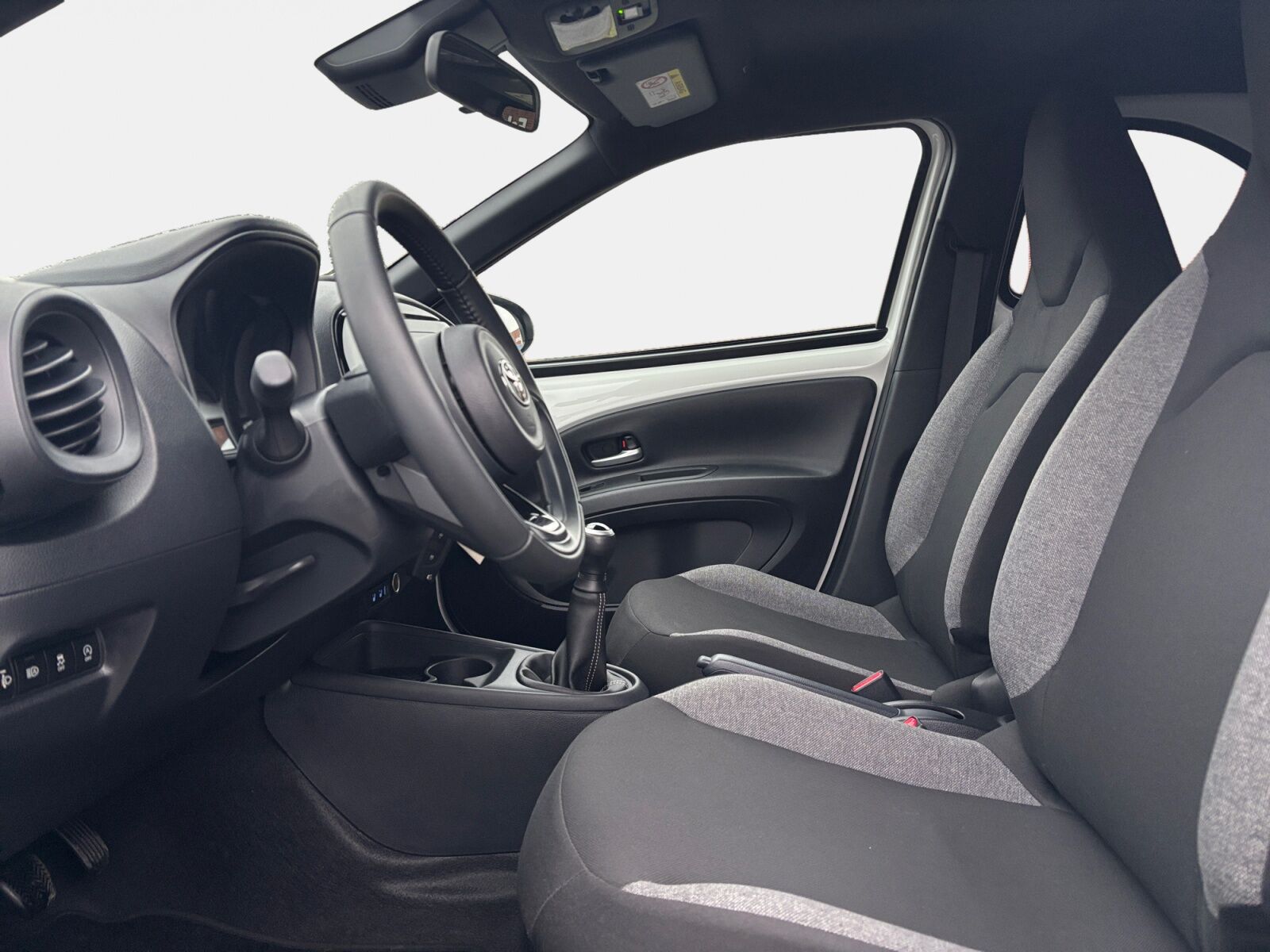 Billede af Toyota Aygo X 1,0 VVT-I Active 72HK 5d