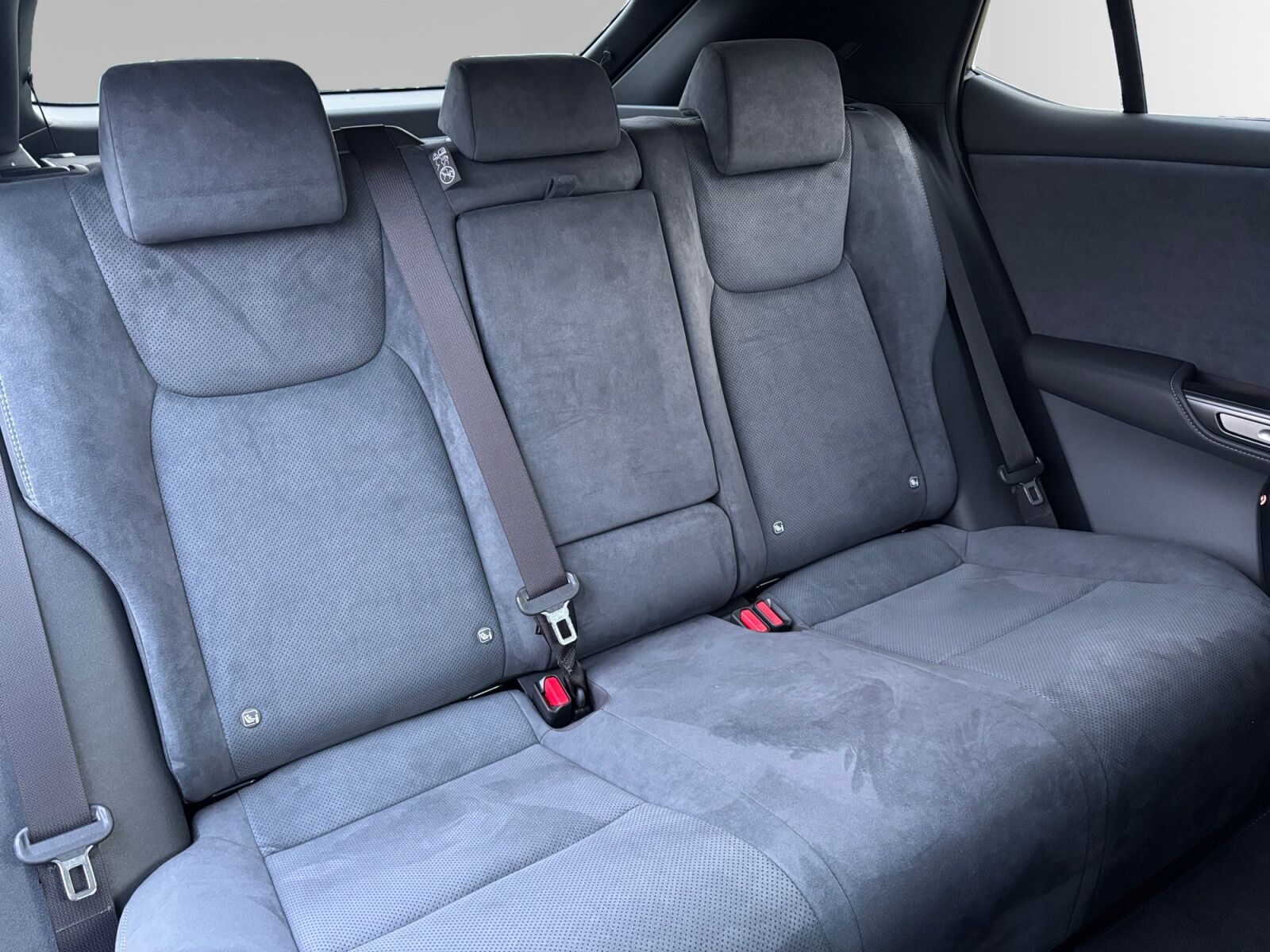 Billede af Lexus RZ 300e EL Luxury 204HK 4d Aut.