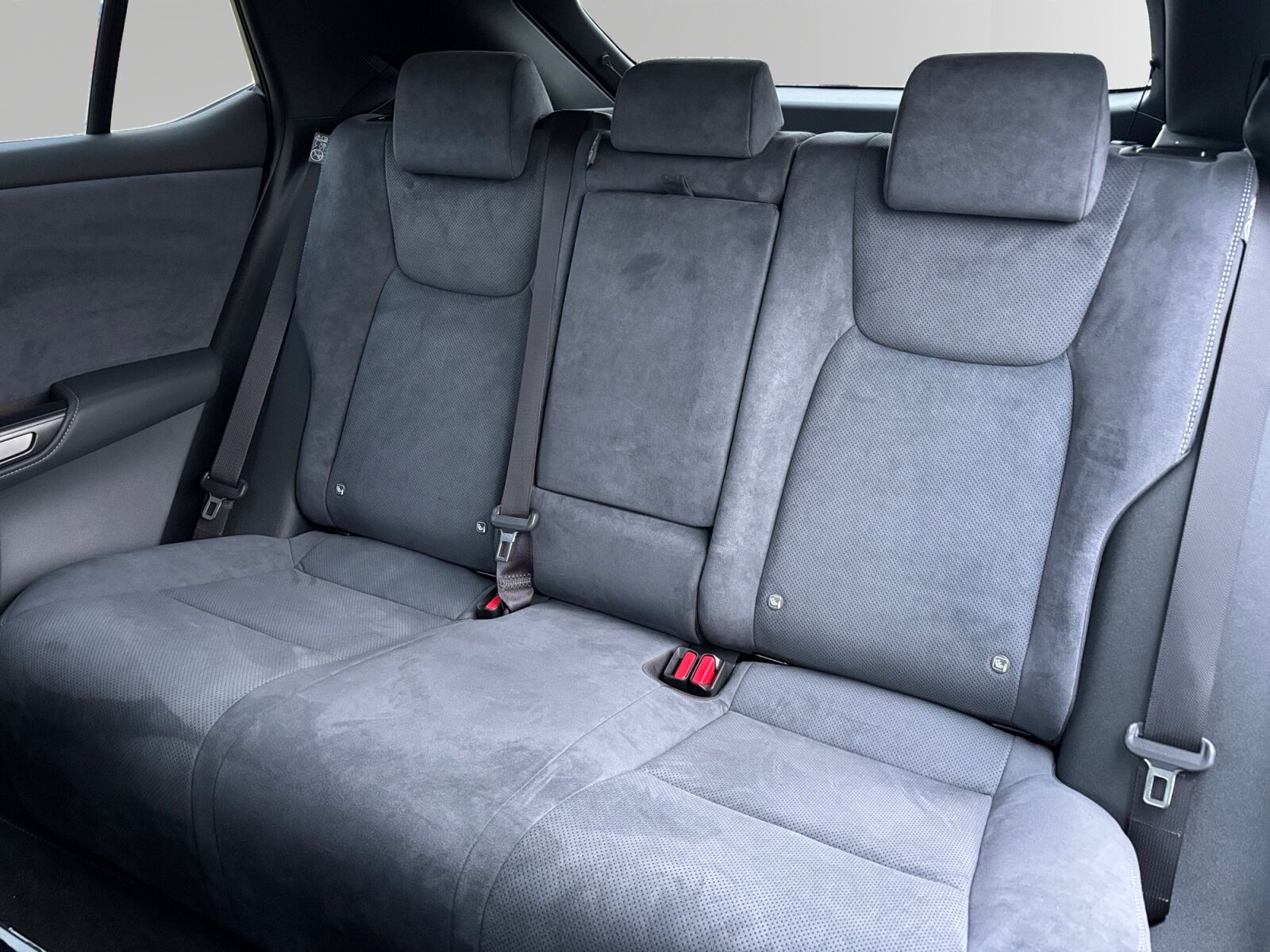 Billede af Lexus RZ 300e EL Luxury 204HK 4d Aut.