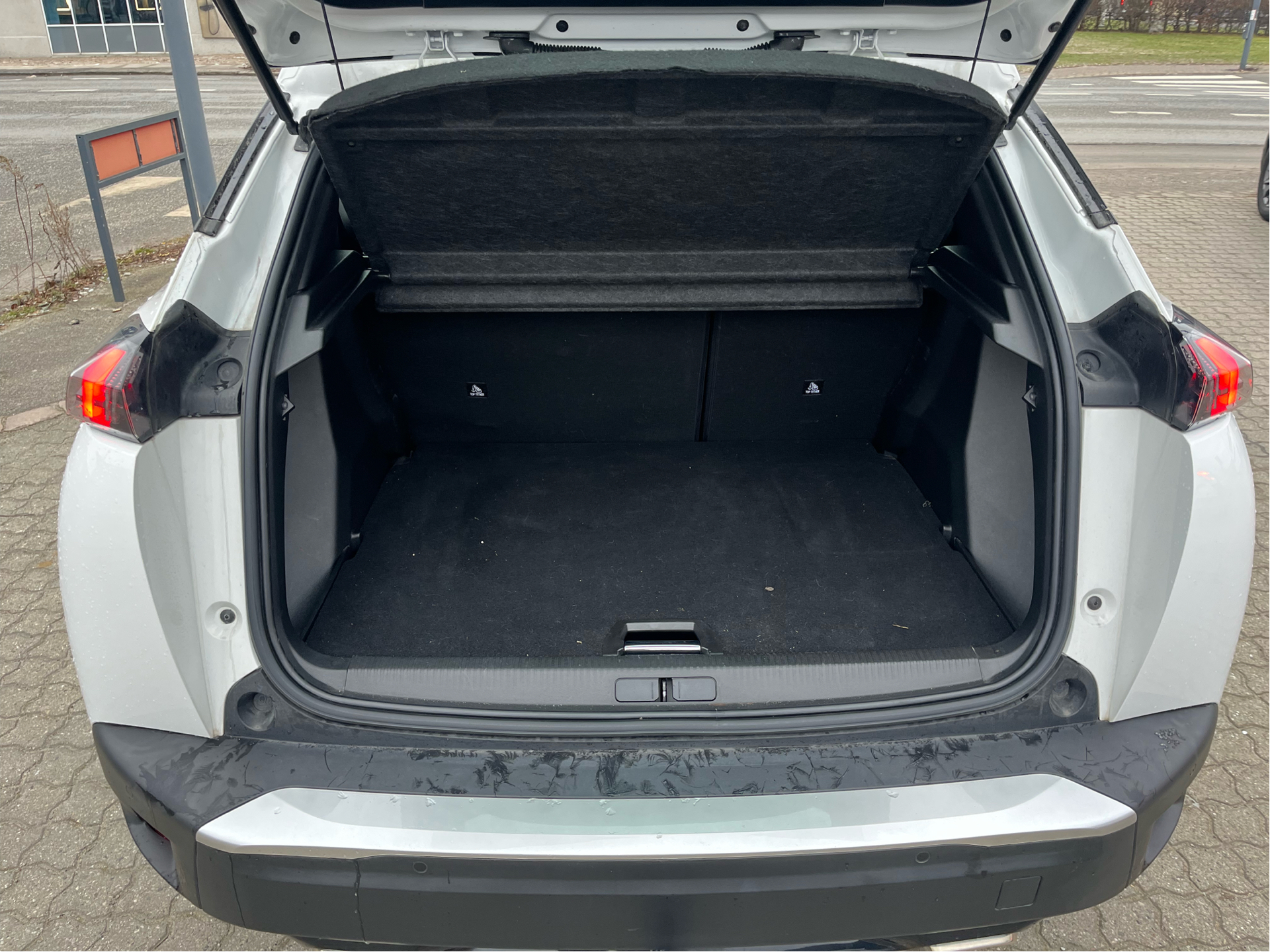 Billede af Peugeot Peugeot 2008 PureTech 130  SUV 