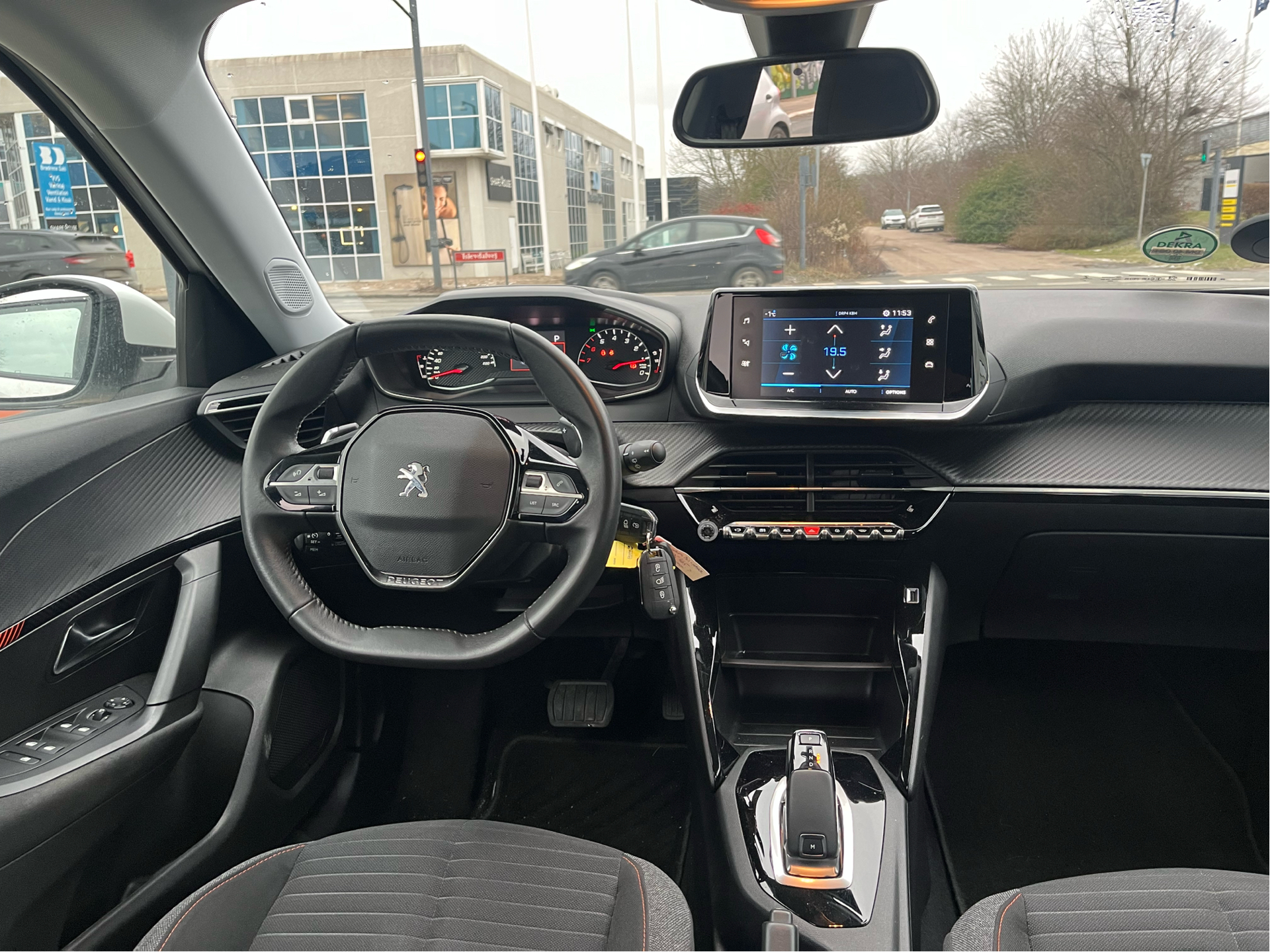 Billede af Peugeot Peugeot 2008 PureTech 130  SUV 