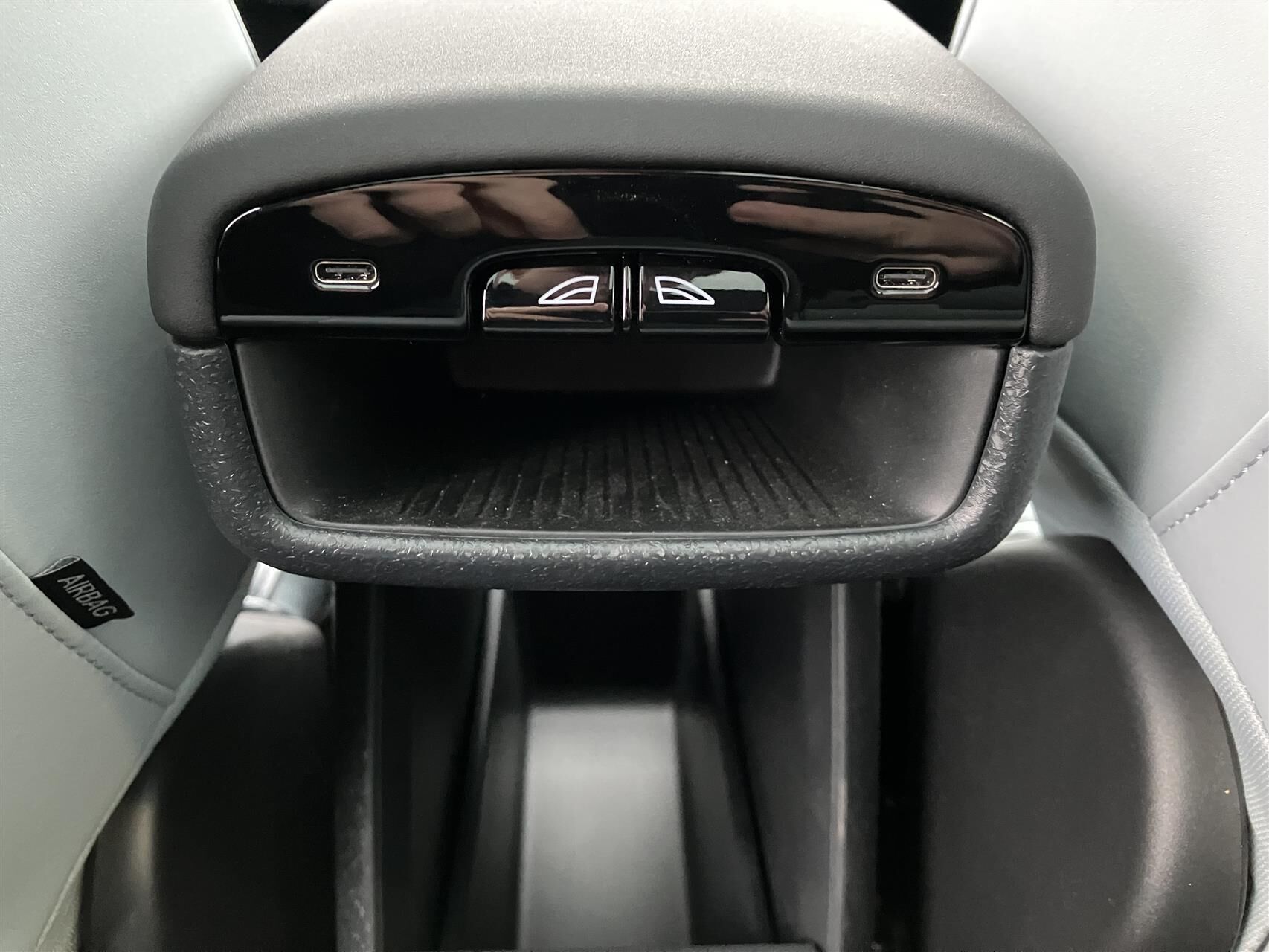 Billede af Volvo EX30 Twin Motor Performance Ultra AWD 428HK 5d Aut.