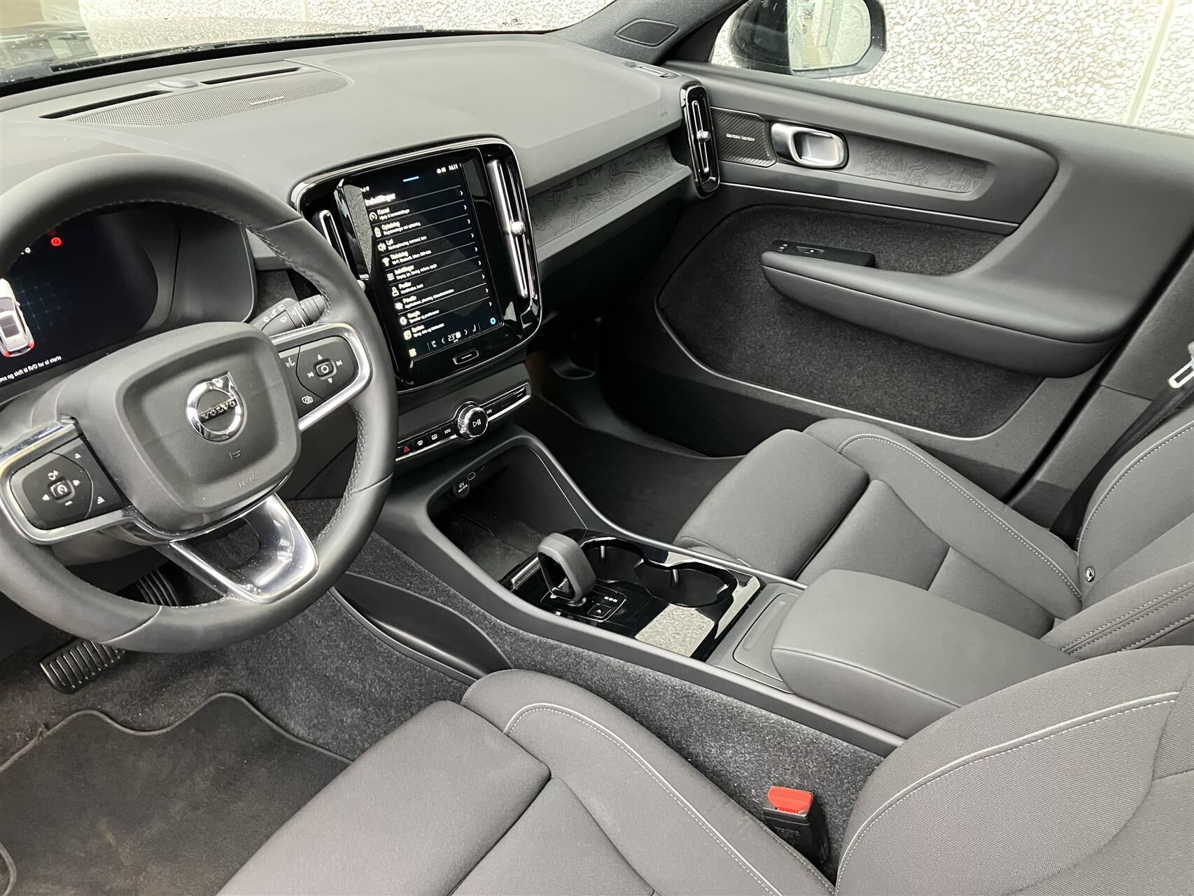 Billede af Volvo XC40 Recharge Extended Range Ultimate 252HK 5d Aut.