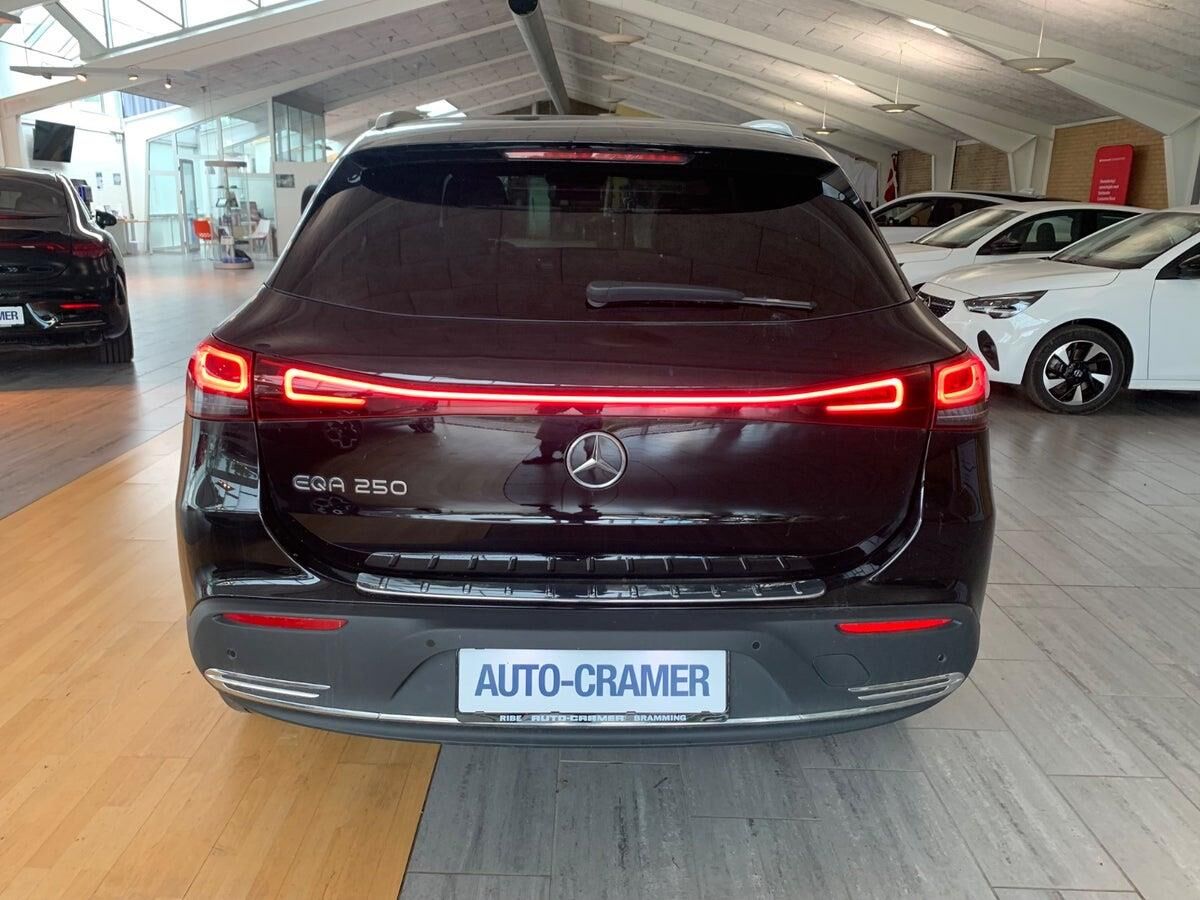 Billede af Mercedes-Benz EQA 250 EL Progressive 190HK 5d Aut.