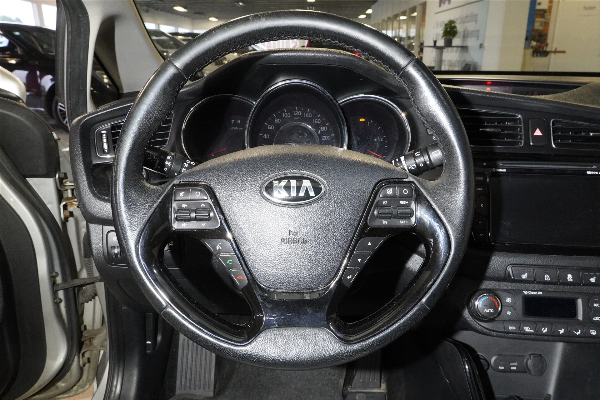 Billede af Kia Ceed SW 1,4 CVVT Spring 100HK Stc 6g