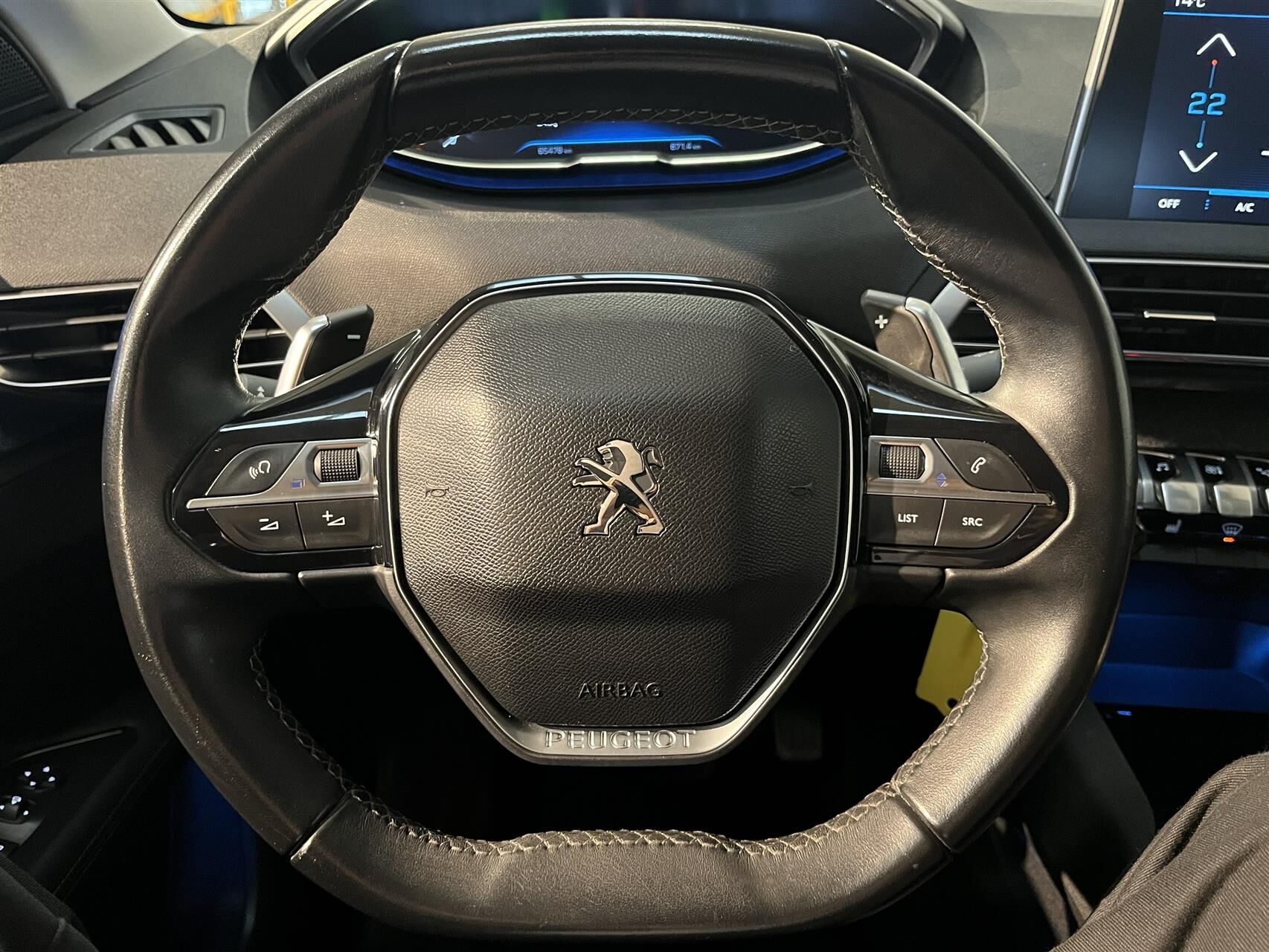 Billede af Peugeot 3008 1,2 e-THP Allure EAT6 130HK 5d 6g Aut.