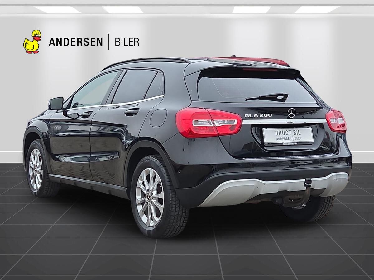 Billede af Mercedes-Benz GLA200 1,6 Progressive 7G-DCT 156HK 5d 7g Aut.