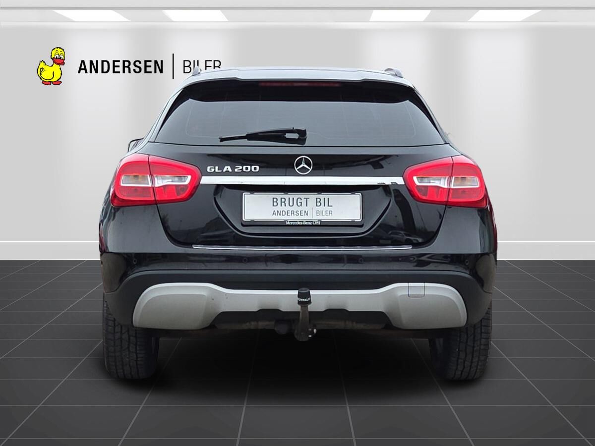 Billede af Mercedes-Benz GLA200 1,6 Progressive 7G-DCT 156HK 5d 7g Aut.
