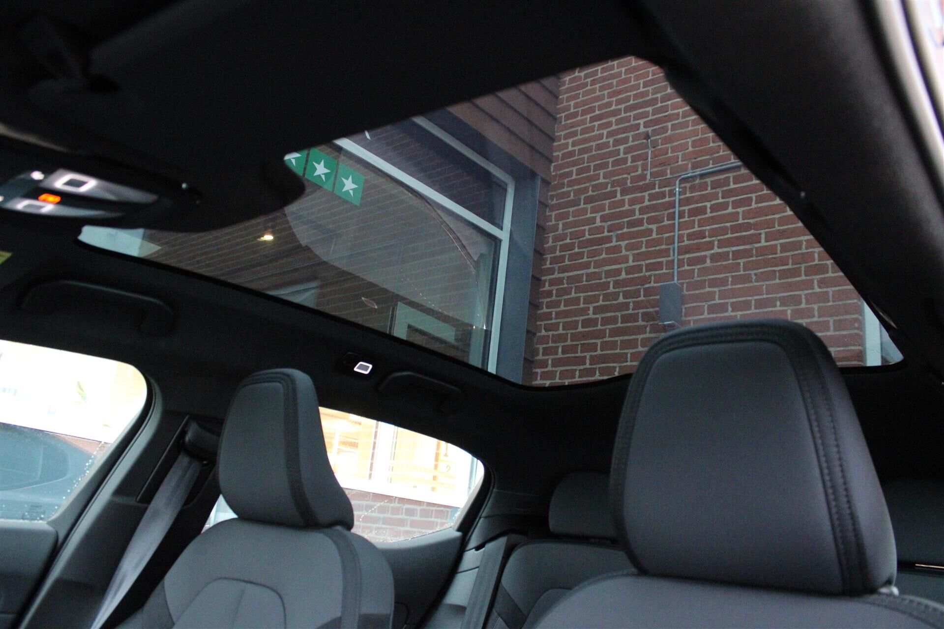 Billede af Polestar 2 EL Long Range Dual motor AWD 421HK 5d Aut.