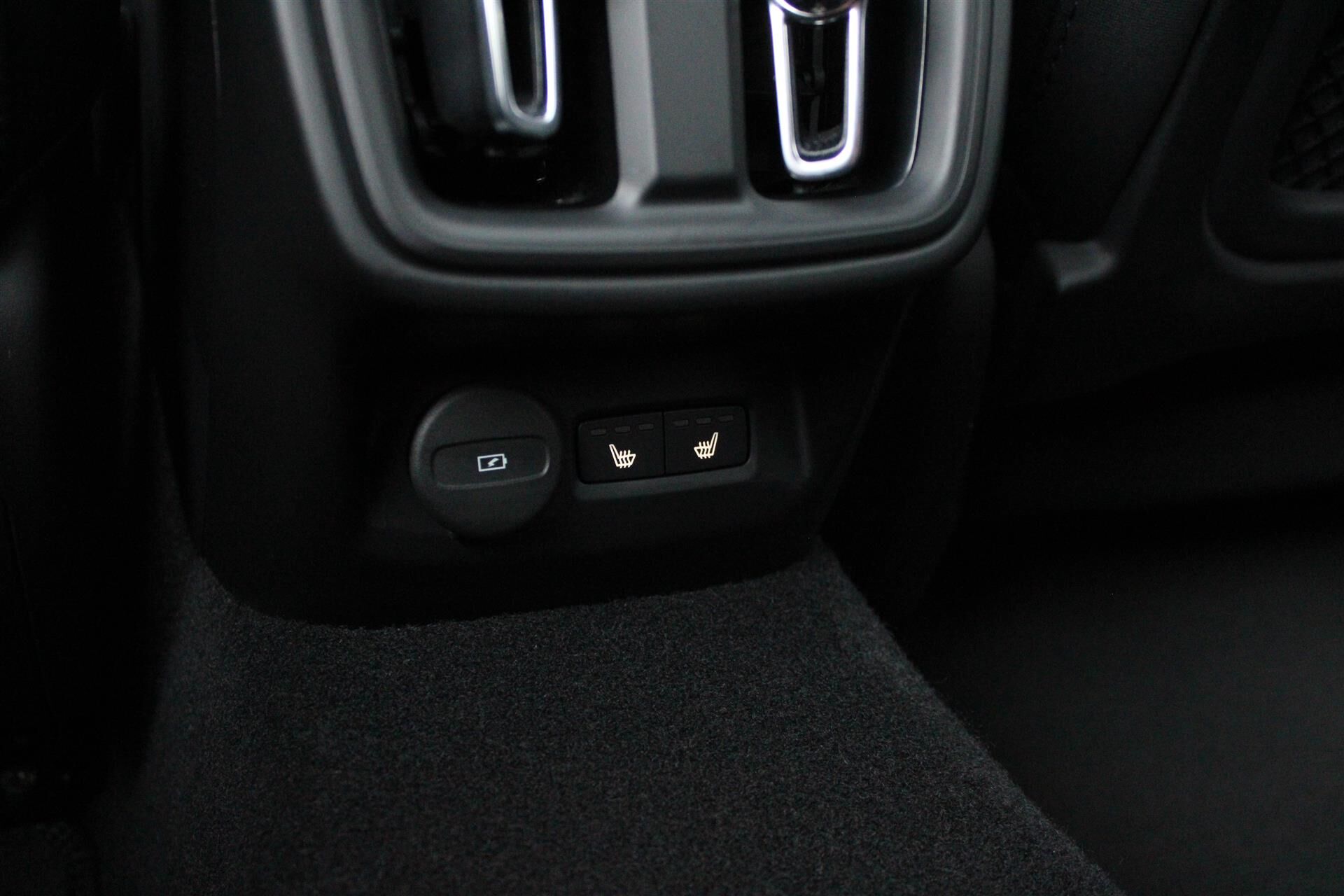 Billede af Polestar 2 EL Long Range Dual motor AWD 421HK 5d Aut.