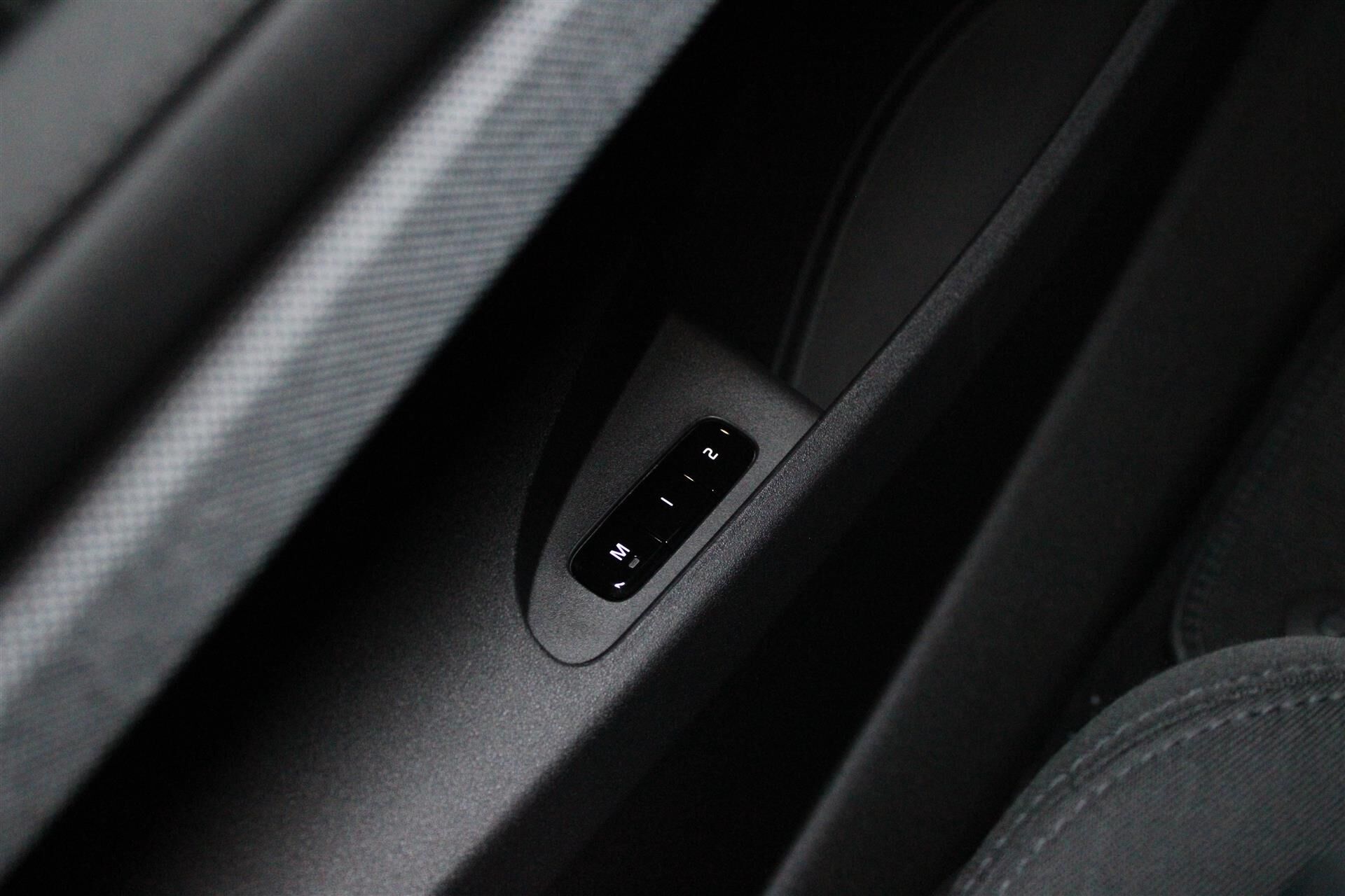 Billede af Polestar 2 EL Long Range Dual motor AWD 421HK 5d Aut.