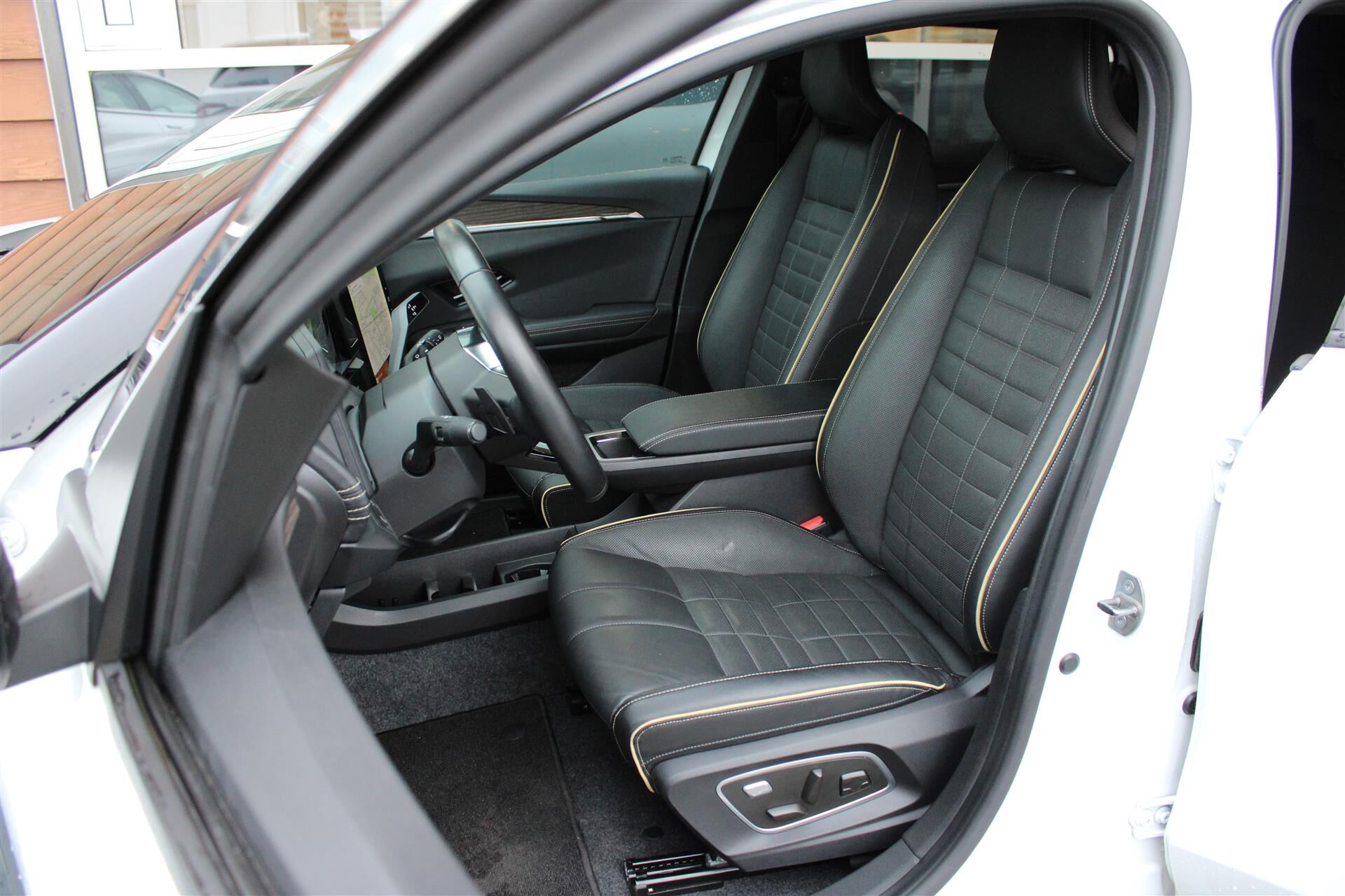 Billede af Renault Mégane E-TECH Iconic 220HK 5d Aut.