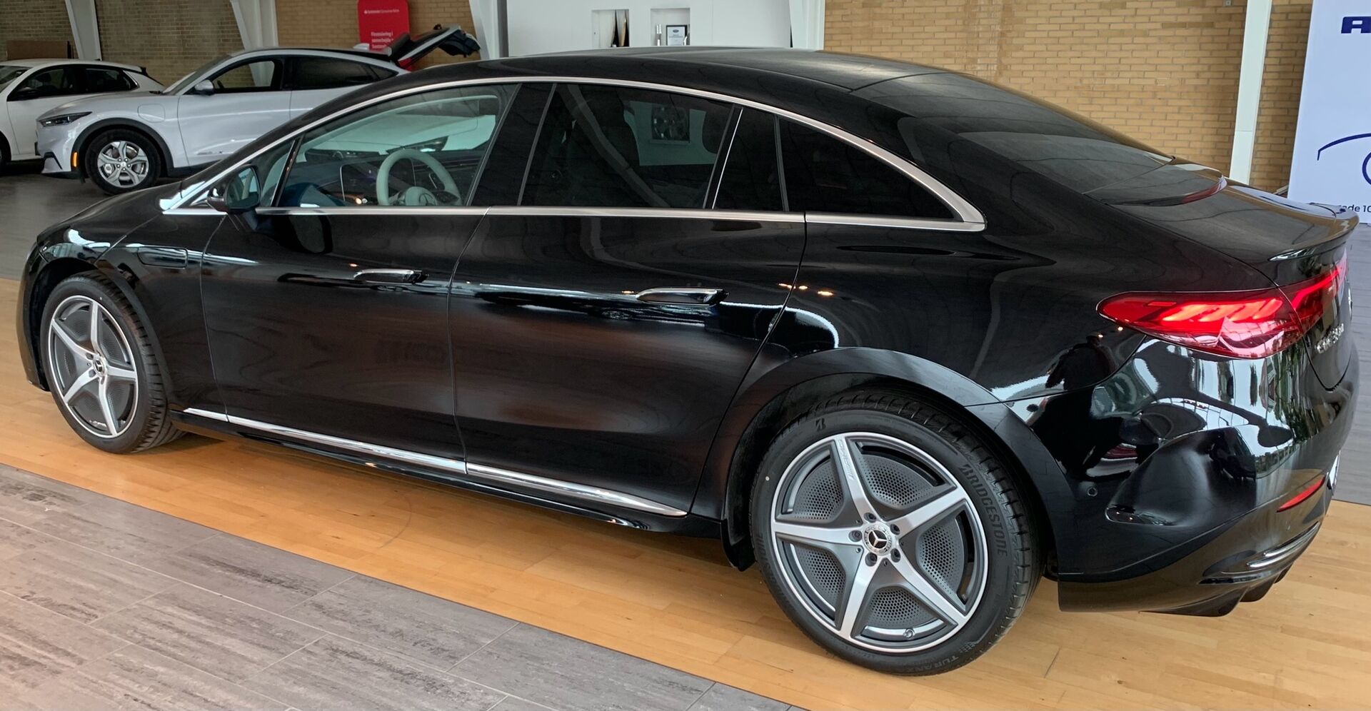 Billede af Mercedes-Benz EQE 350+ EL AMG Line 292HK Aut.