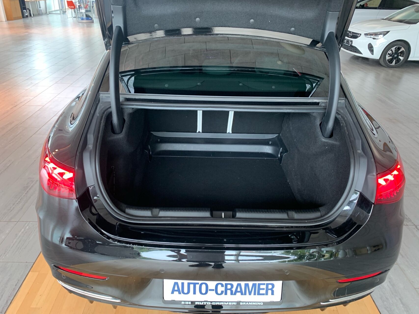 Billede af Mercedes-Benz EQE 350+ EL AMG Line 292HK Aut.