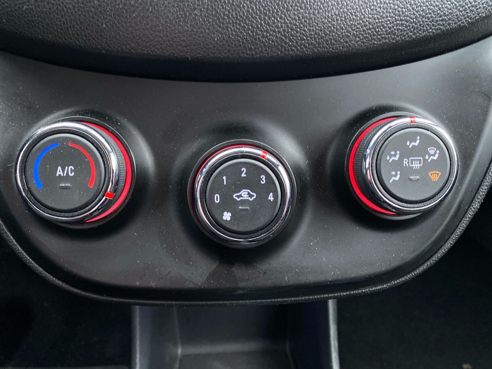 Billede af Opel Karl 1,0 Enjoy 75HK 5d