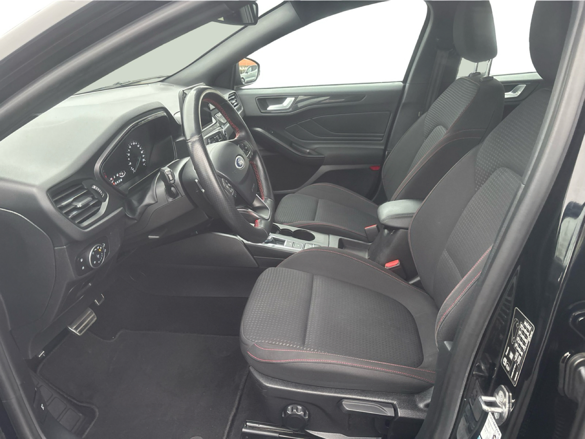 Billede af Ford Focus 1,5 EcoBoost ST-Line Business 150HK Stc 8g Aut.