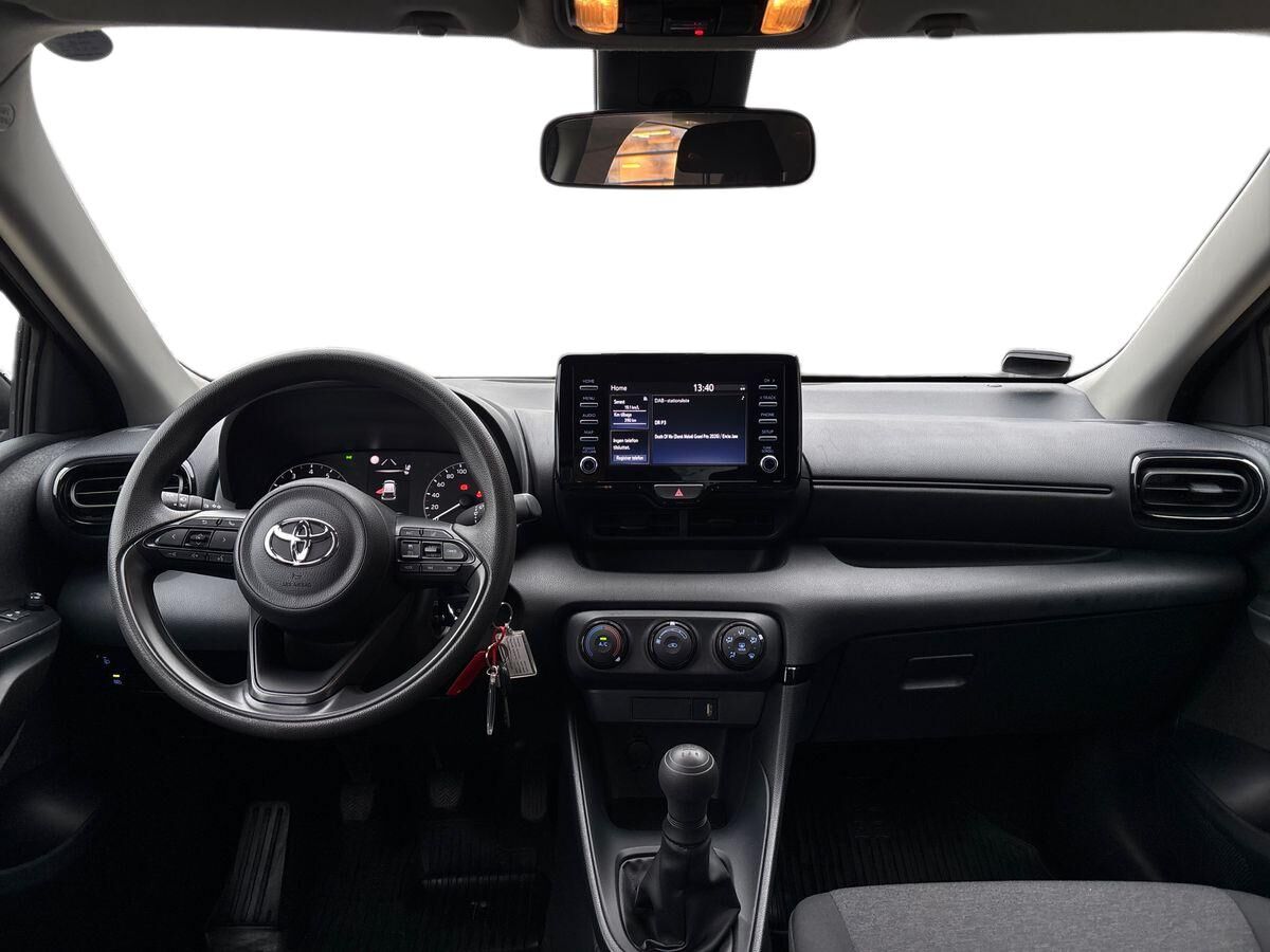 Billede af Toyota Yaris 1,0 VVT-I T1 72HK 5d