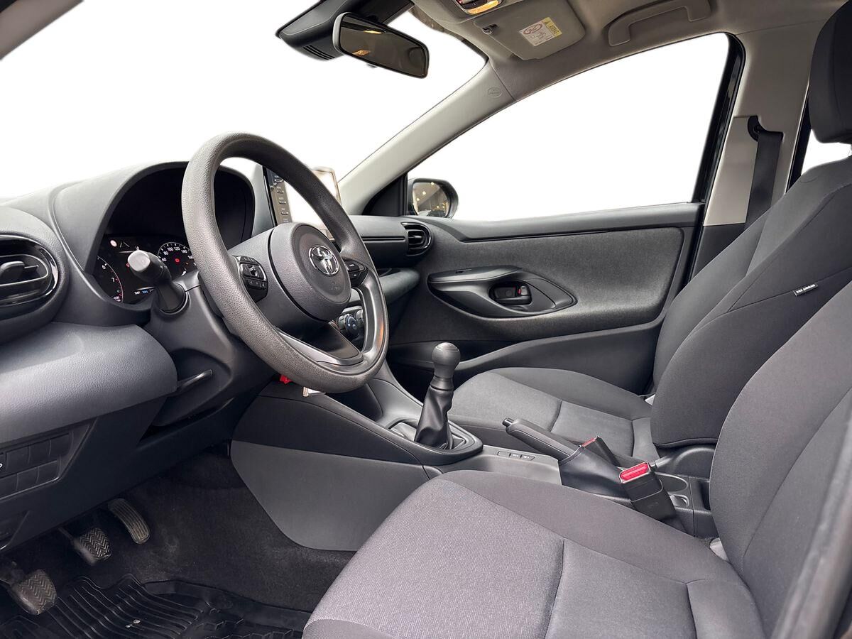 Billede af Toyota Yaris 1,0 VVT-I T1 72HK 5d