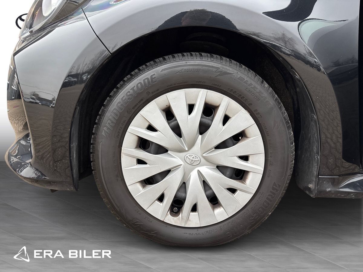 Billede af Toyota Yaris 1,0 VVT-I T1 72HK 5d