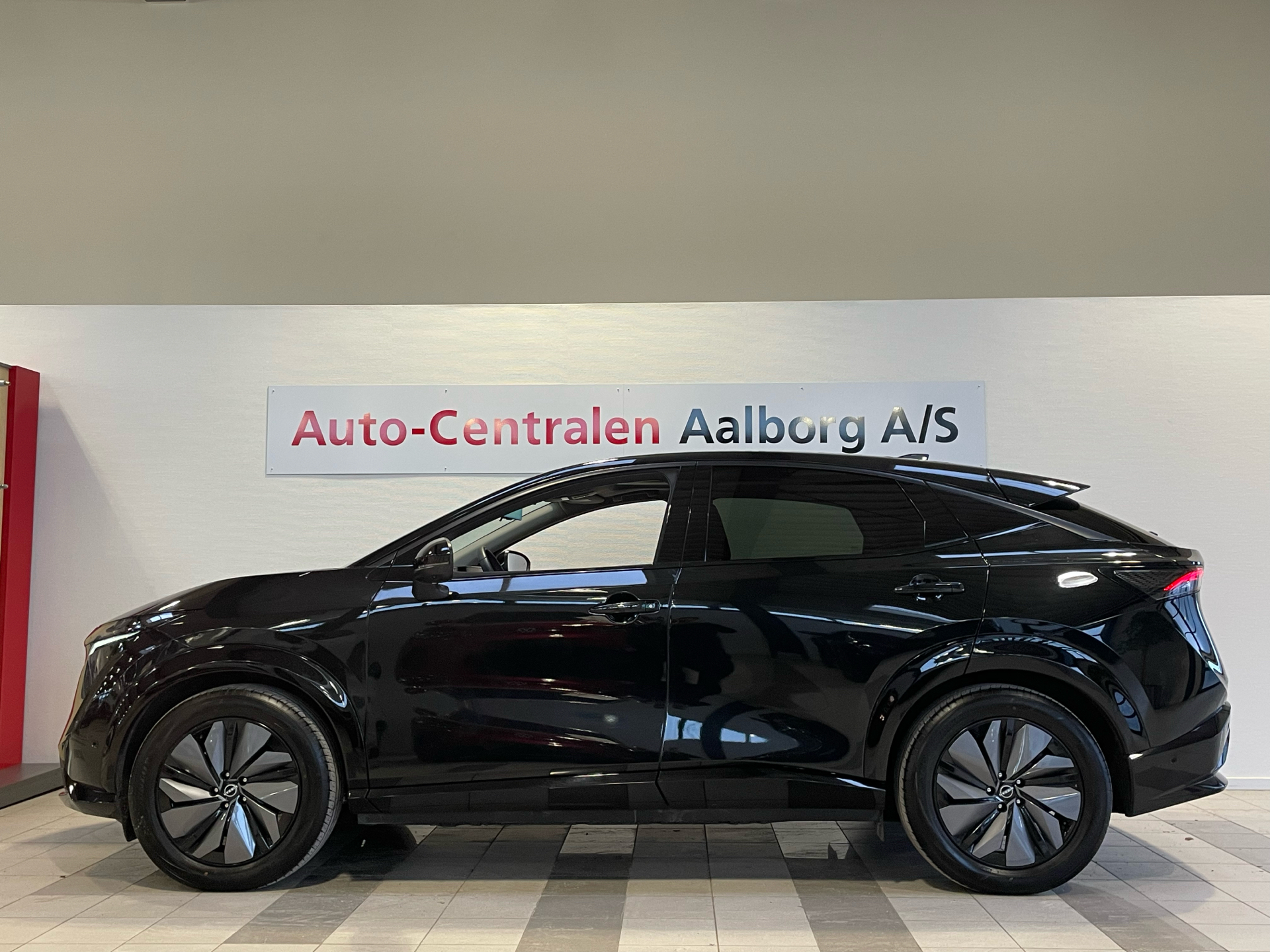 Billede af Nissan Ariya EL Evolve e-4orce 301HK 5d Aut.