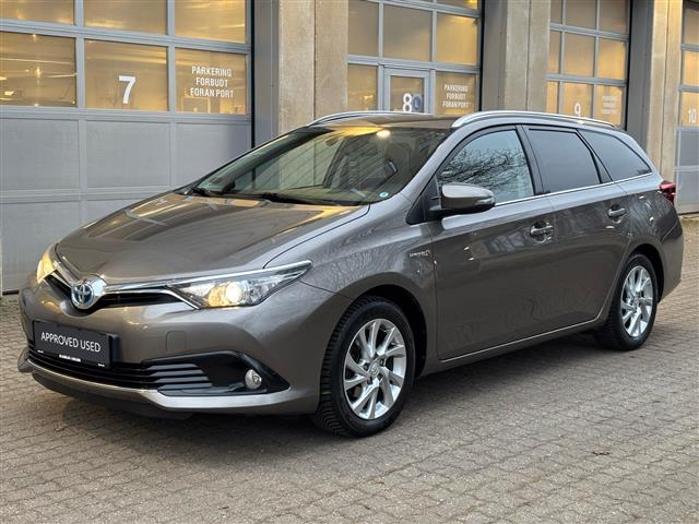 Billede af Toyota Auris Touring Sports 1,8 Hybrid H2 Comfort 136HK Stc Aut.